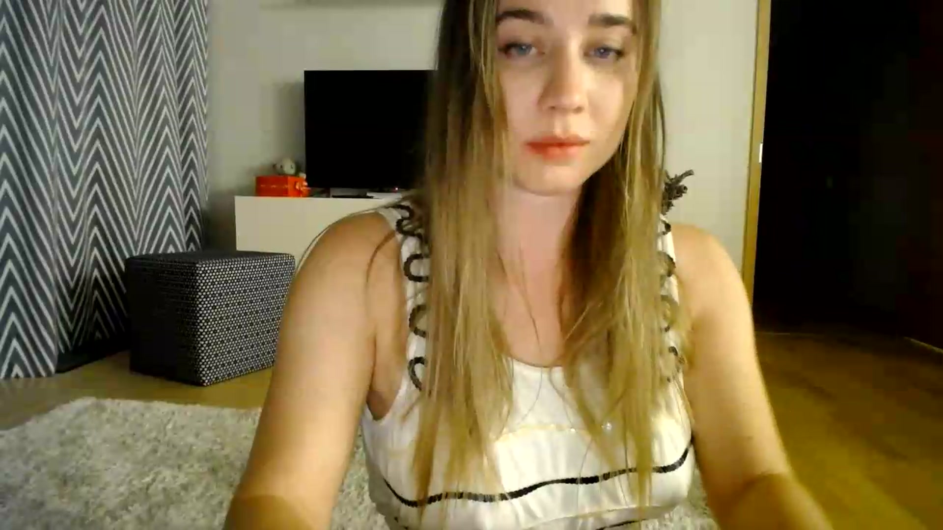 Gallery image thumbnail from AmoAmour's myfreecams stream on, 08/25/2026, 21:50 image 8 of 20