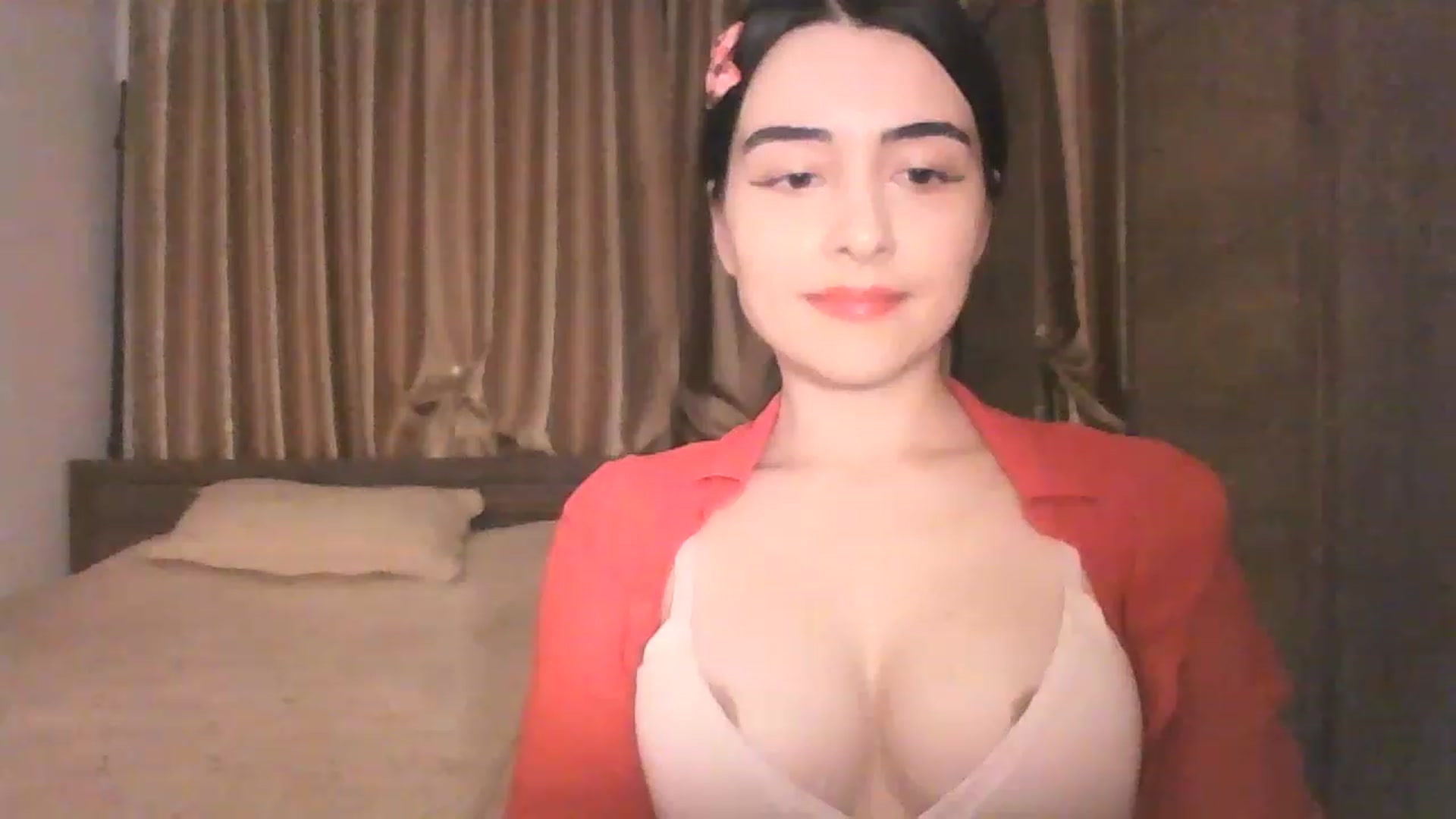 Gallery image thumbnail from AmoraLynn's myfreecams stream on, 12/22/2022, 22:58 image 5 of 20
