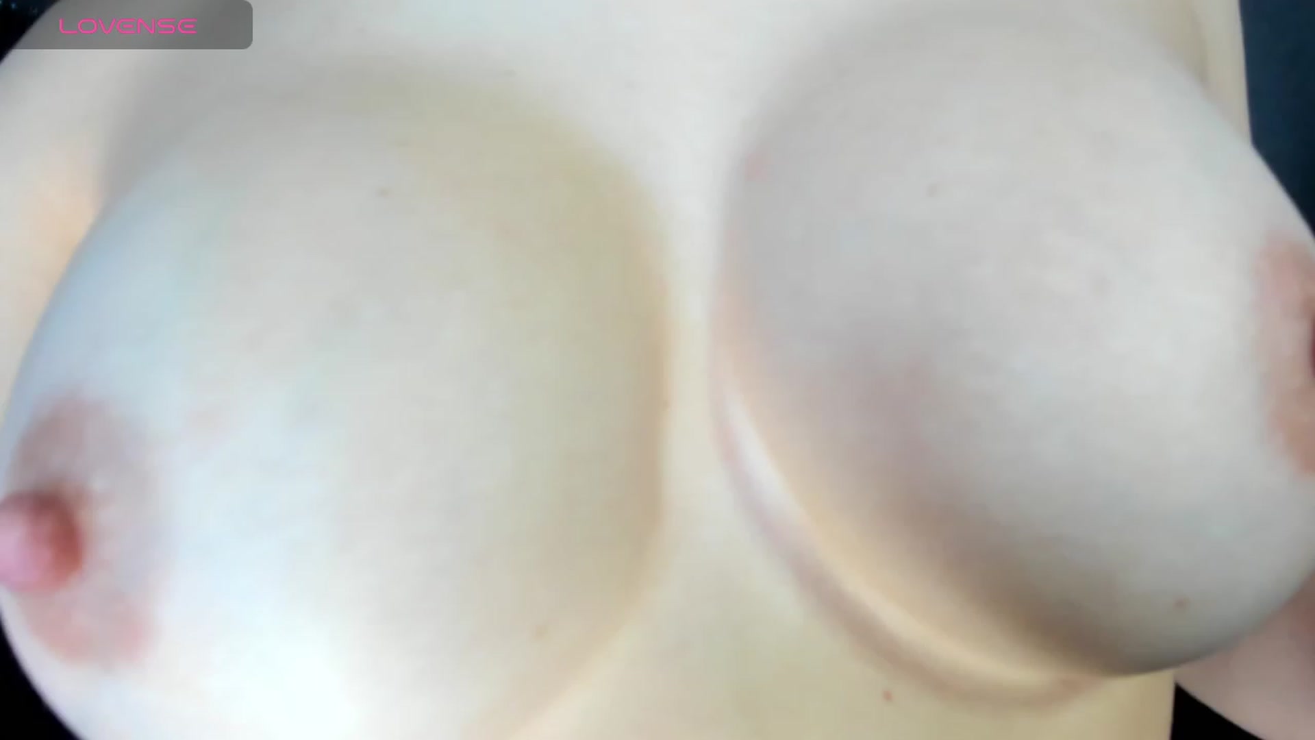 Gallery image thumbnail from AmoreK's myfreecams stream on, 02/07/2024, 20:59 image 17 of 20