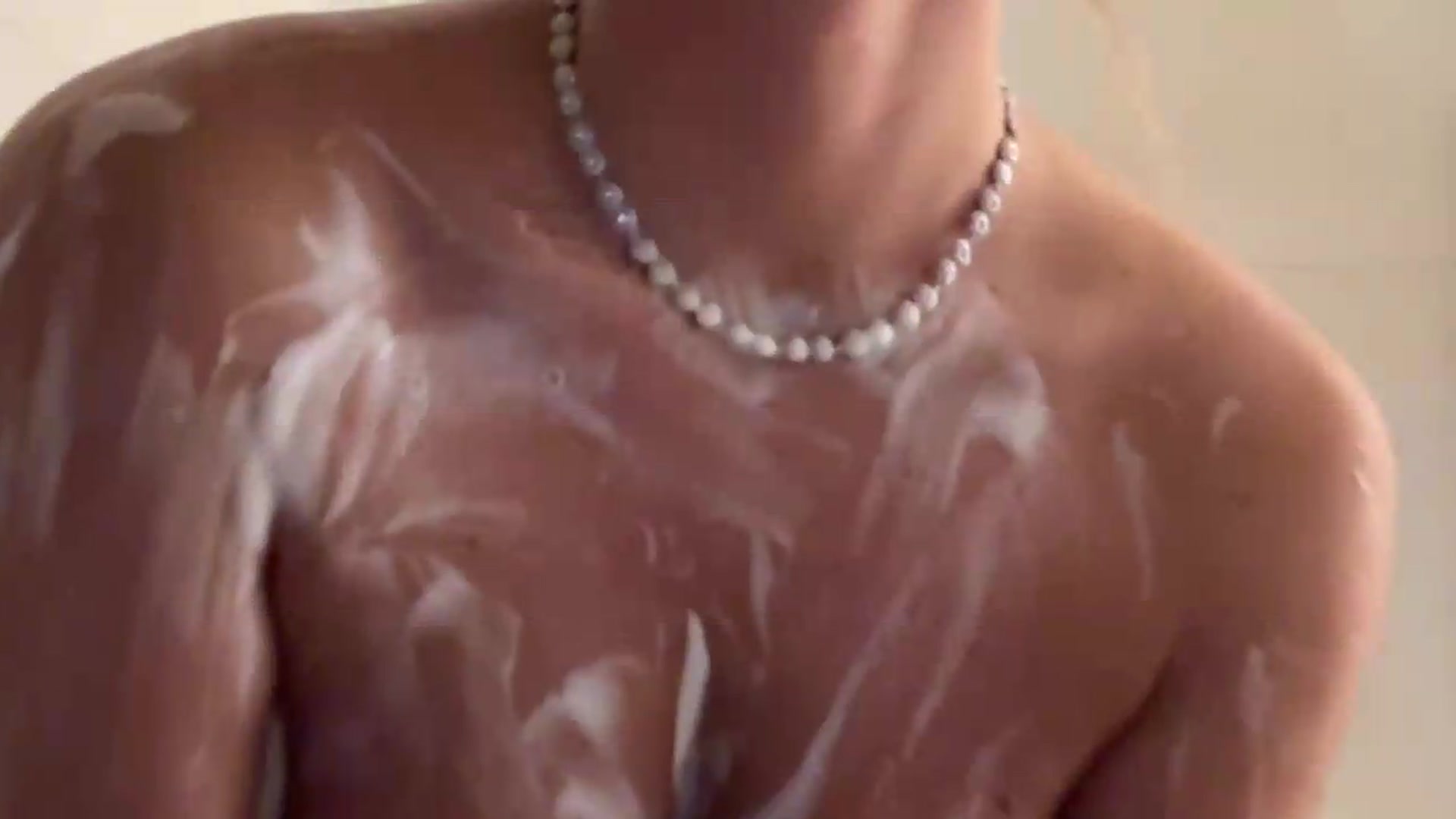 Gallery image thumbnail from Amorenaa's myfreecams stream on, 08/14/2026, 09:42 image 9 of 20