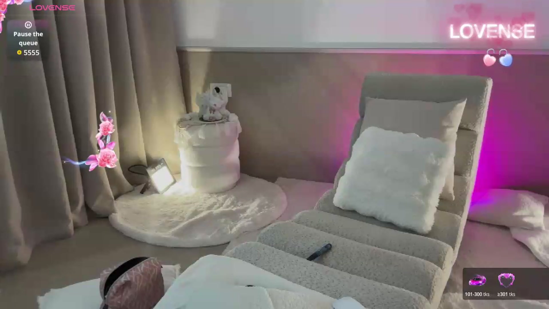 Gallery image thumbnail from Amorenaa's myfreecams stream on, 09/05/2026, 04:48 image 19 of 20