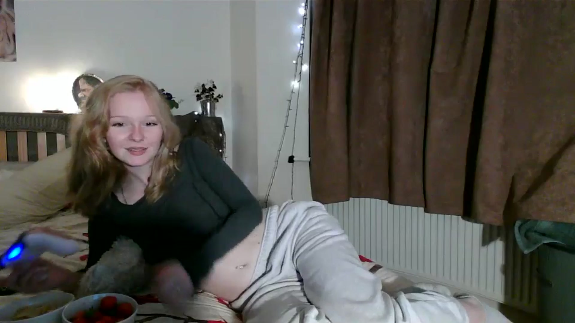 Gallery image thumbnail from Amuse_xxx's myfreecams stream on, 09/25/2024, 18:17 image 20 of 20