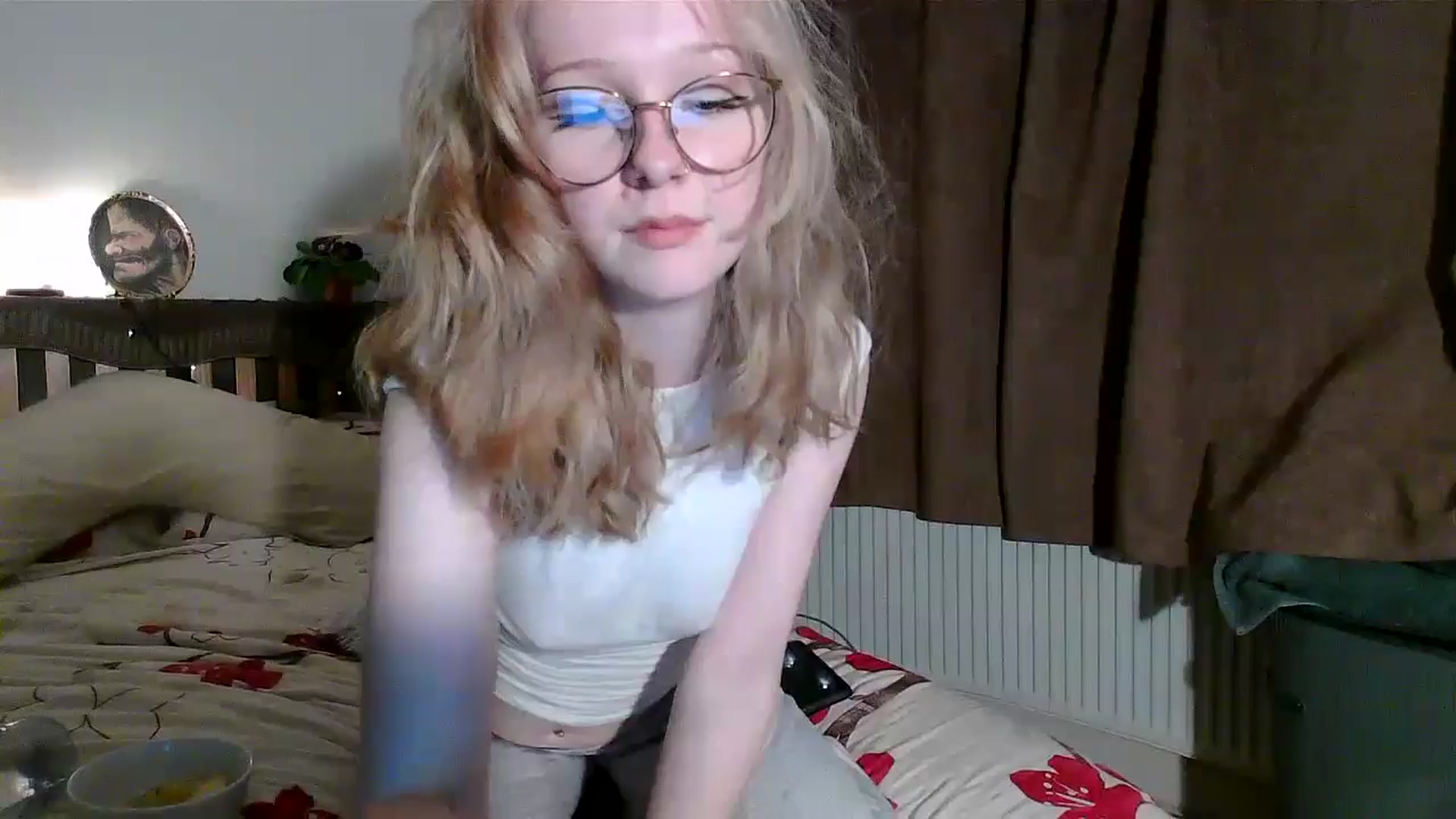 Gallery image thumbnail from Amuse_xxx's myfreecams stream on, 09/25/2024, 19:56 image 20 of 20