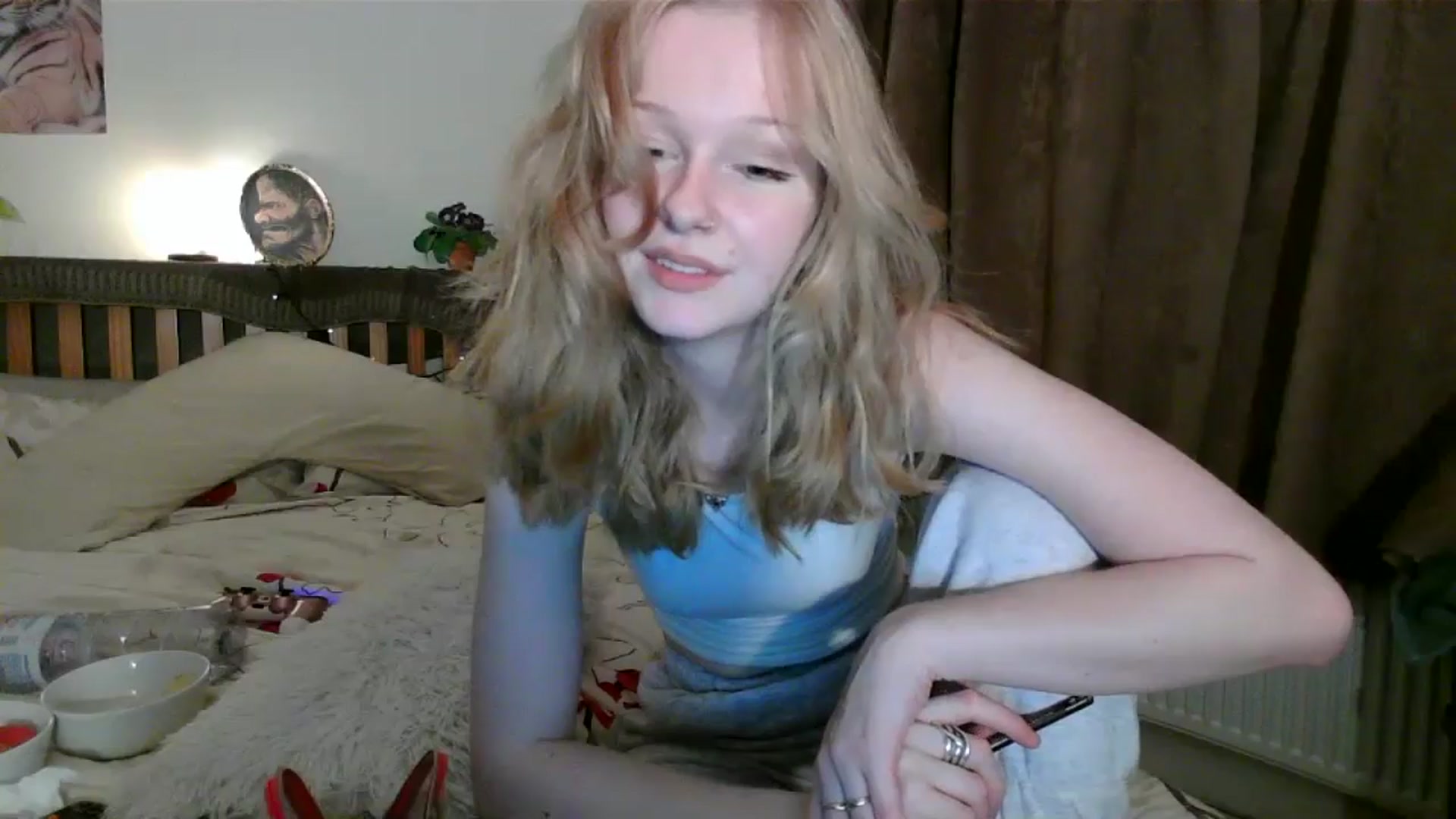 Gallery image thumbnail from Amuse_xxx's myfreecams stream on, 09/25/2024, 20:34 image 7 of 20