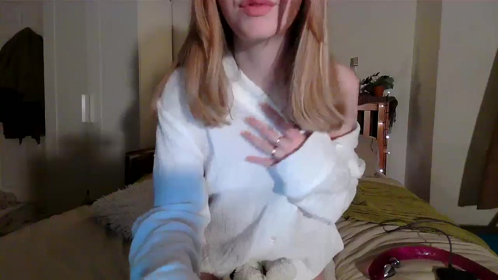 Gallery image thumbnail from Amuse_xxx's myfreecams stream on, 10/11/2024, 18:31 image 10 of 20