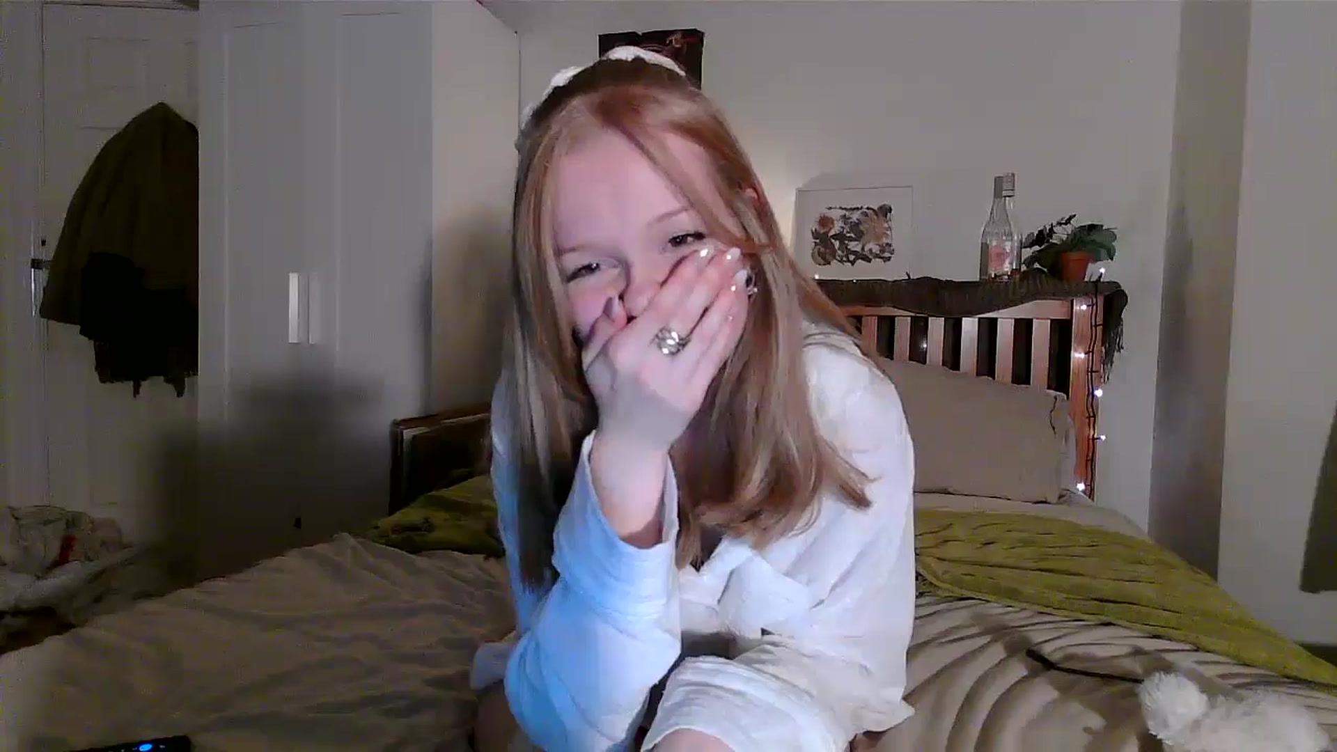 Gallery image thumbnail from Amuse_xxx's myfreecams stream on, 10/12/2024, 18:04 image 5 of 20