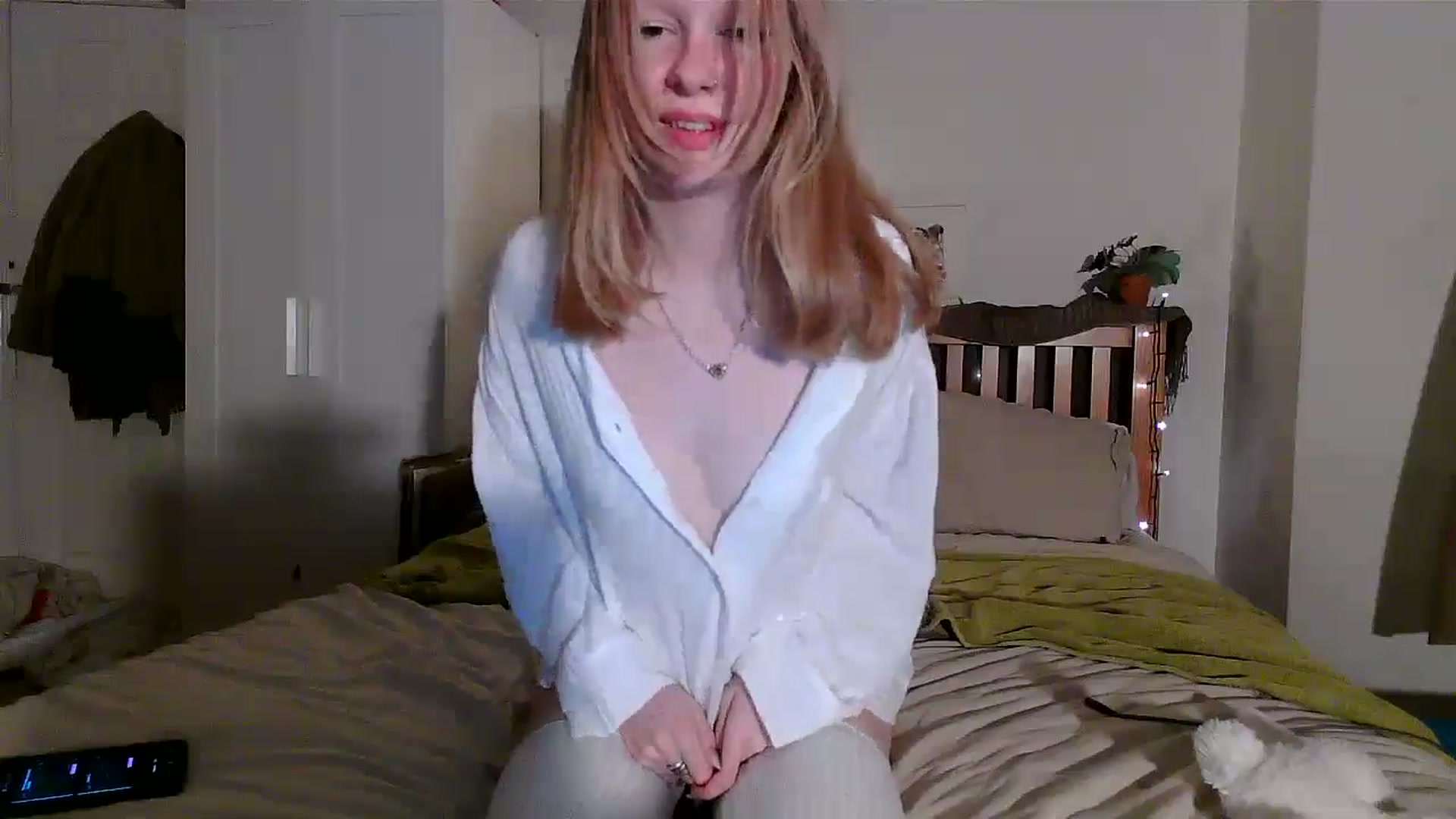 Gallery image thumbnail from Amuse_xxx's myfreecams stream on, 10/12/2024, 18:04 image 6 of 20