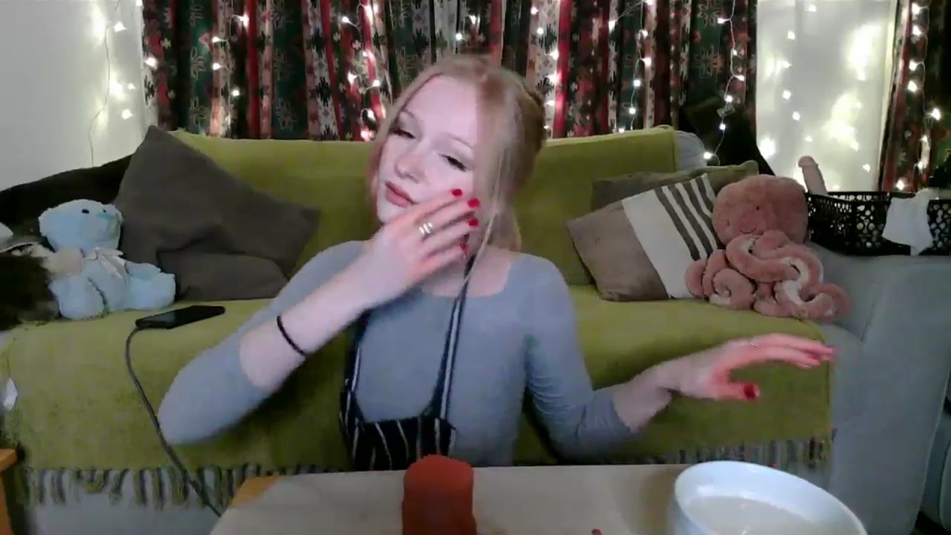 Gallery image thumbnail from Amuse_xxx's myfreecams stream on, 11/13/2024, 23:06 image 2 of 20