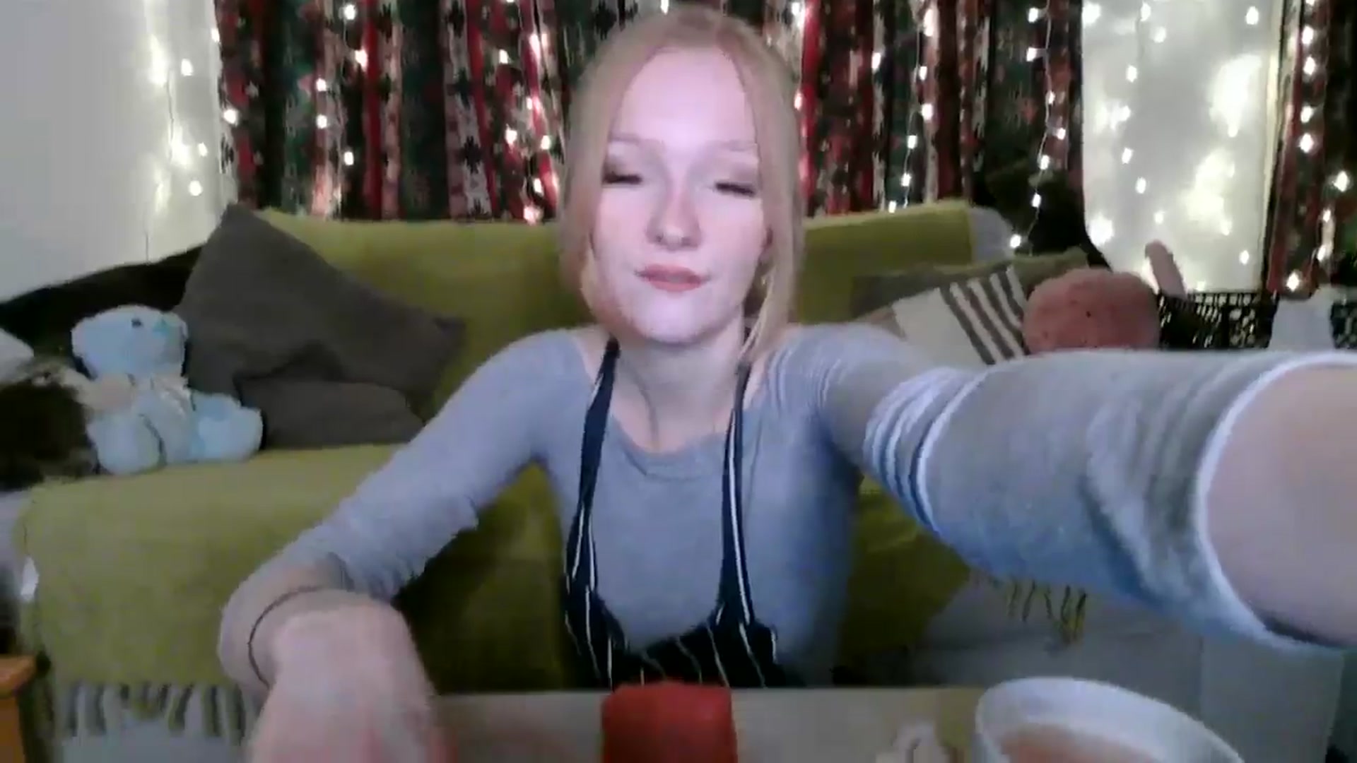 Gallery image thumbnail from Amuse_xxx's myfreecams stream on, 11/13/2024, 23:06 image 3 of 20