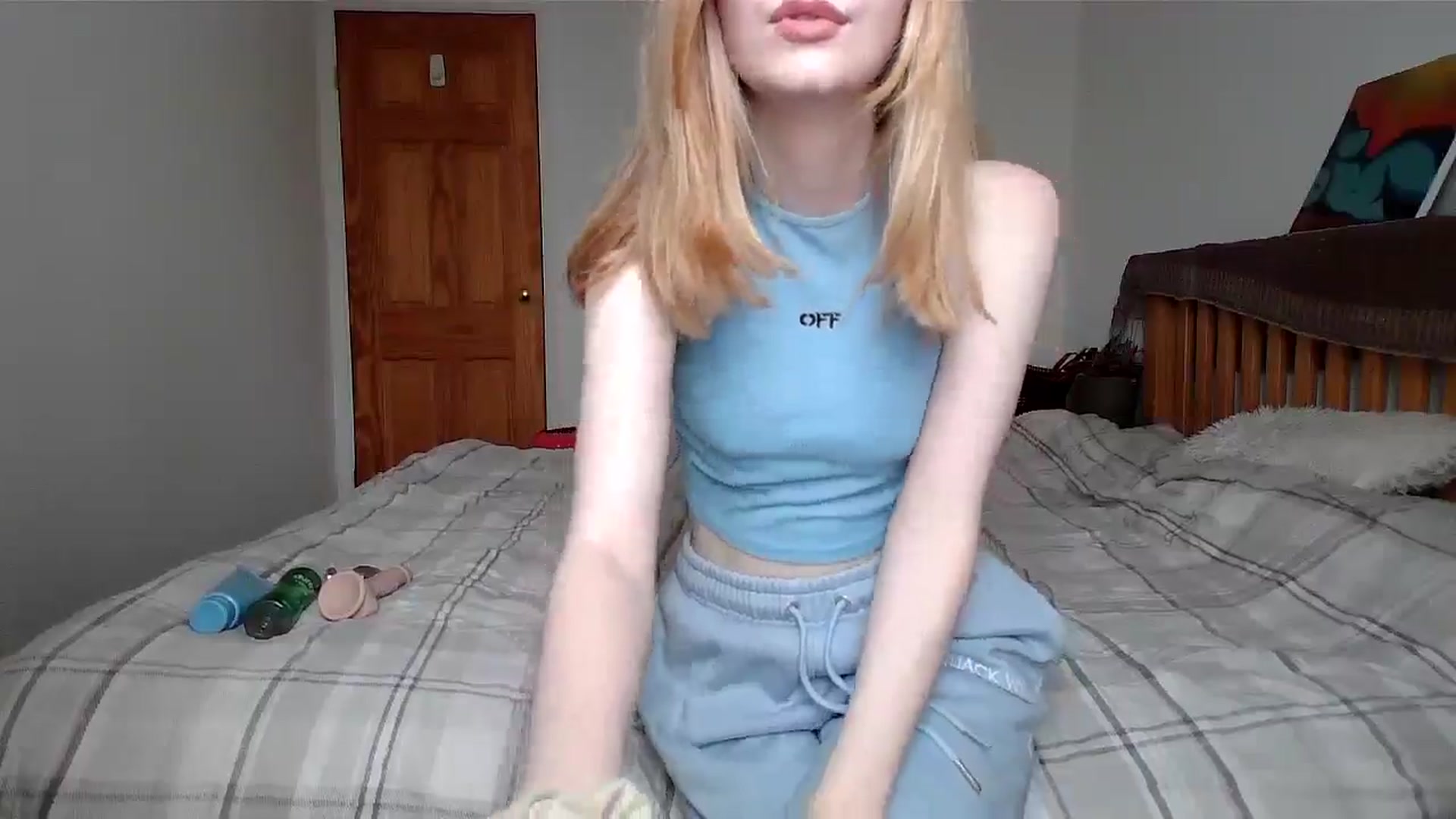 Gallery image thumbnail from Amuse_xxx's myfreecams stream on, 11/16/2024, 14:04 image 7 of 20