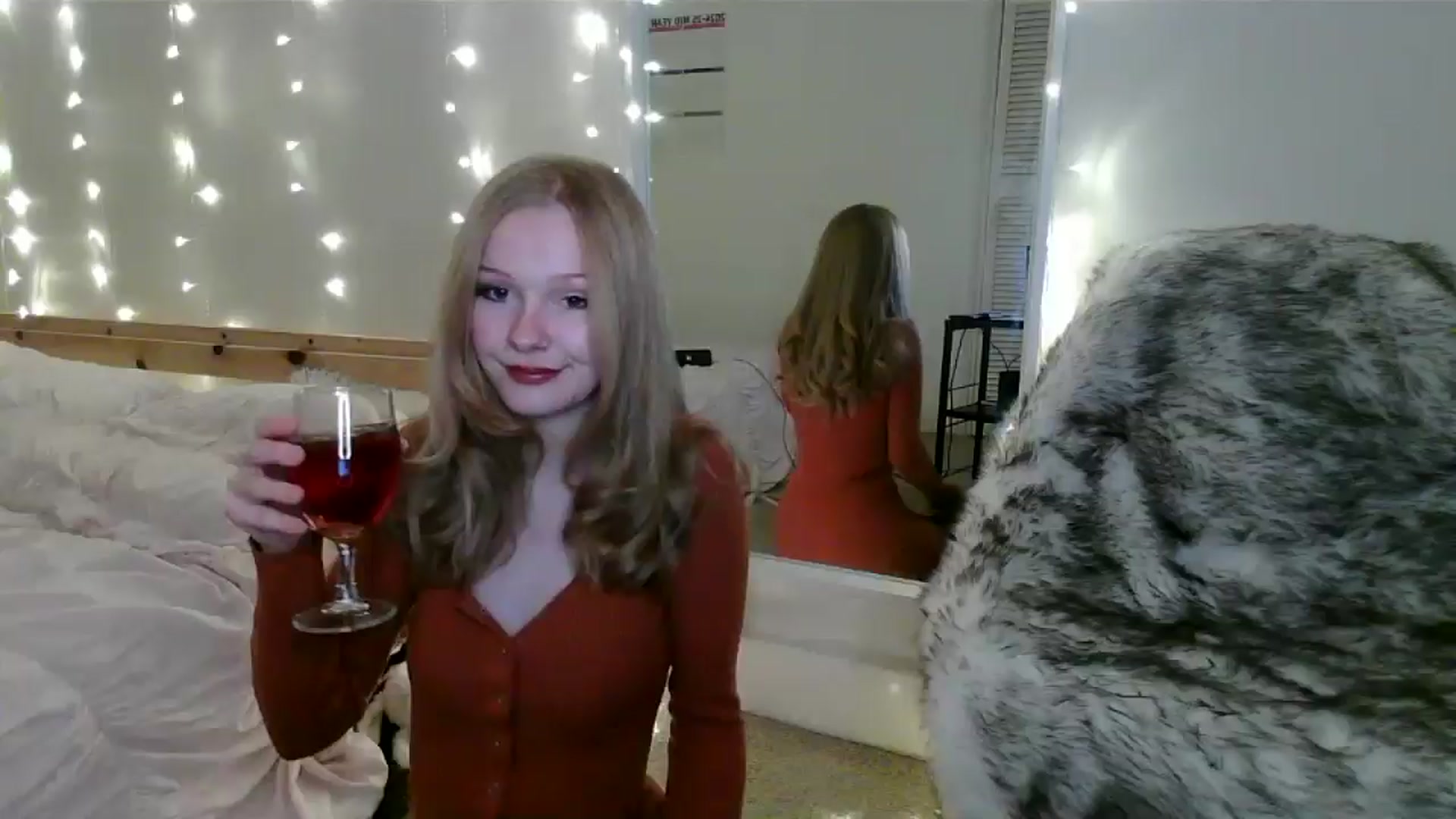 Gallery image thumbnail from Amuse_xxx's myfreecams stream on, 02/08/2025, 23:00 image 1 of 20