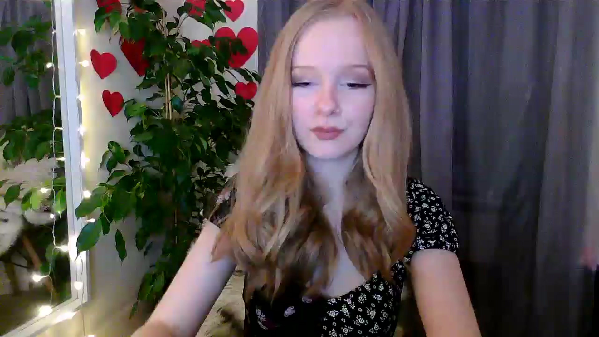 Gallery image thumbnail from Amuse_xxx's myfreecams stream on, 03/02/2025, 20:17 image 20 of 20