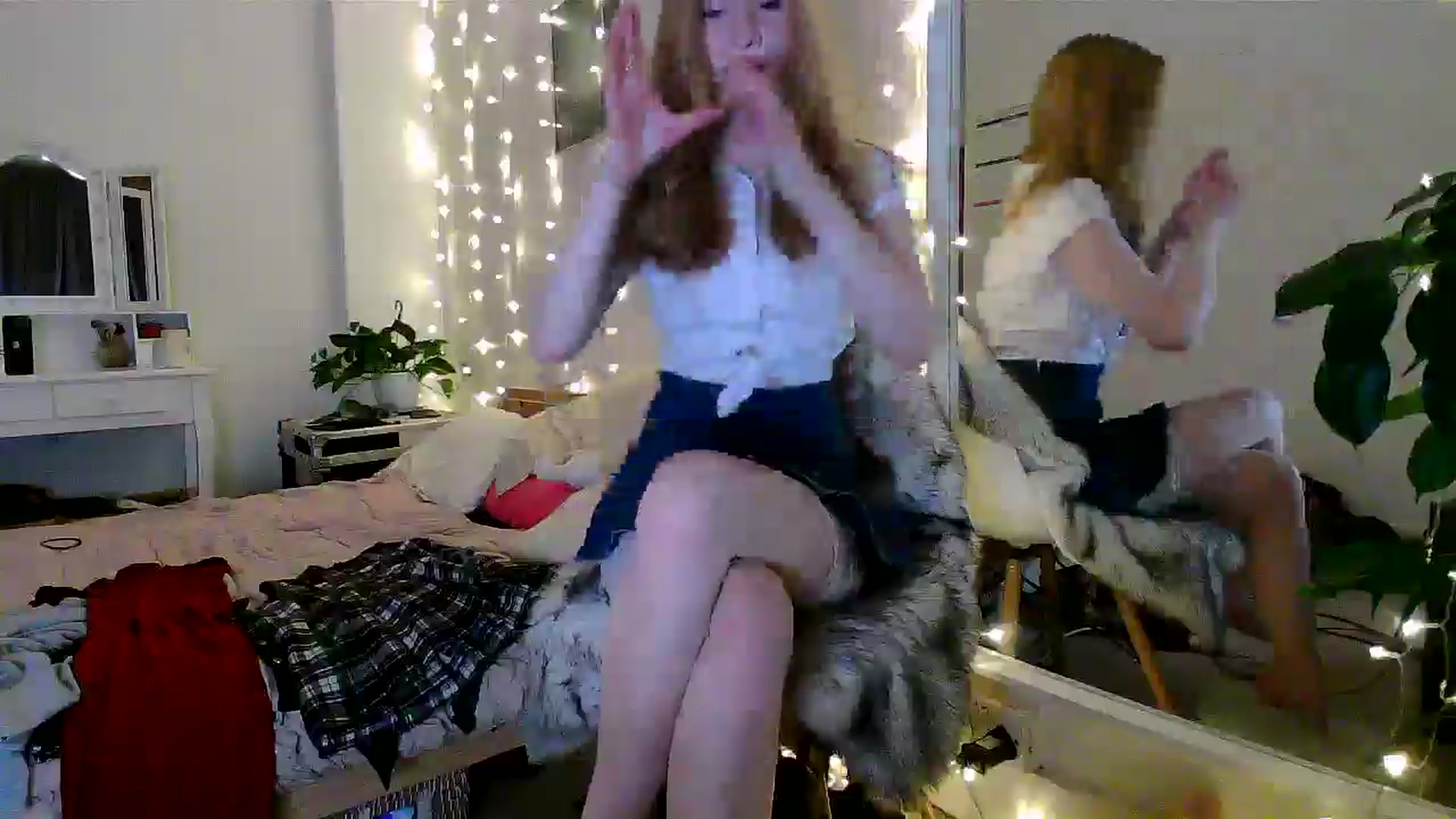 Gallery image thumbnail from Amuse_xxx's myfreecams stream on, 03/13/2025, 21:33 image 2 of 20