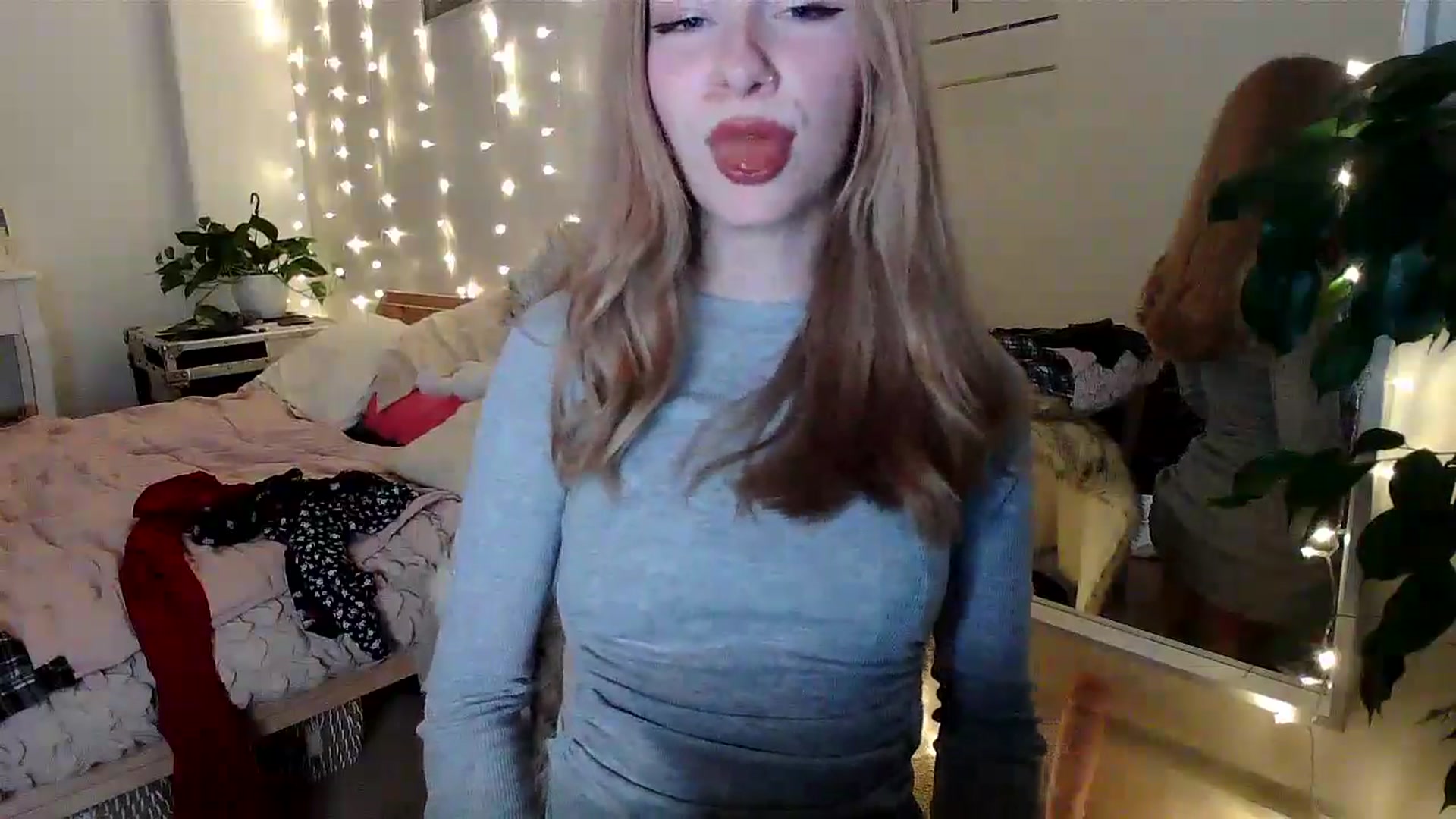 Gallery image thumbnail from Amuse_xxx's myfreecams stream on, 03/13/2025, 22:38 image 9 of 20