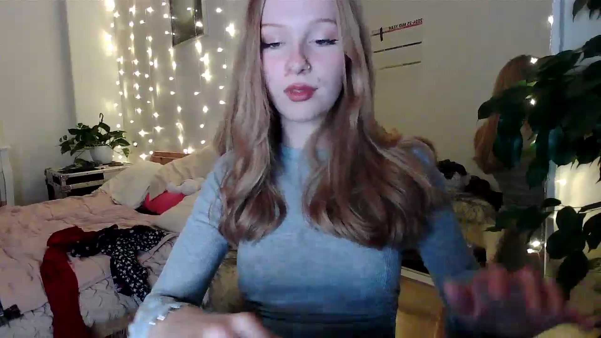 Gallery image thumbnail from Amuse_xxx's myfreecams stream on, 03/13/2025, 22:38 image 13 of 20