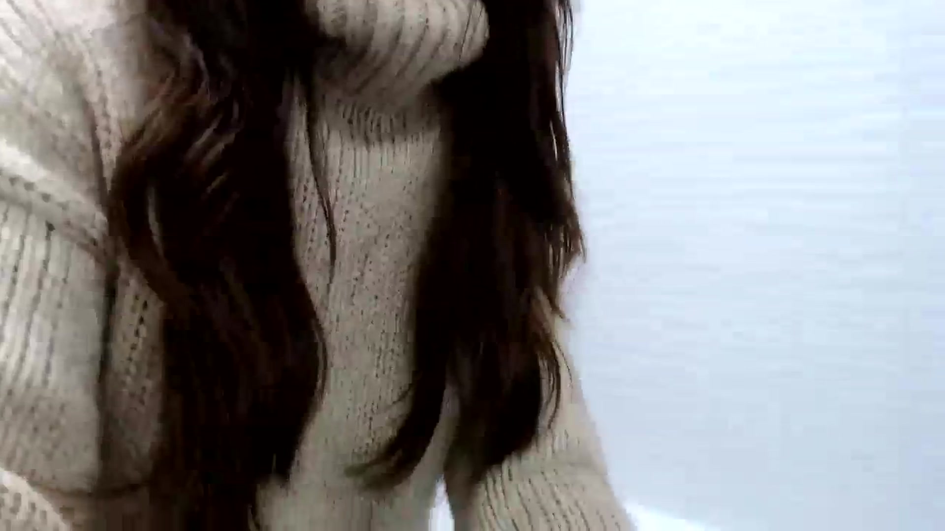 Gallery image thumbnail from AmyAmelia999's myfreecams stream on, 12/25/2023, 16:57 image 12 of 20