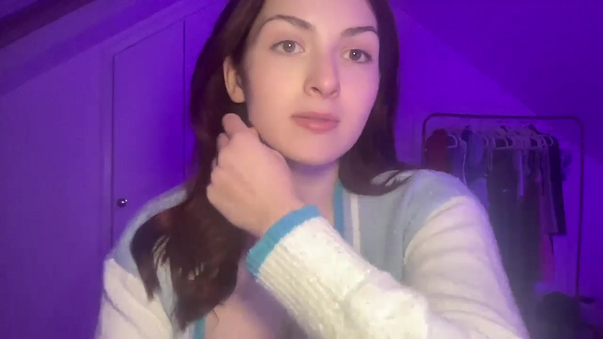 Gallery image thumbnail from AmyAugust's myfreecams stream on, 02/26/2025, 17:21 image 14 of 20