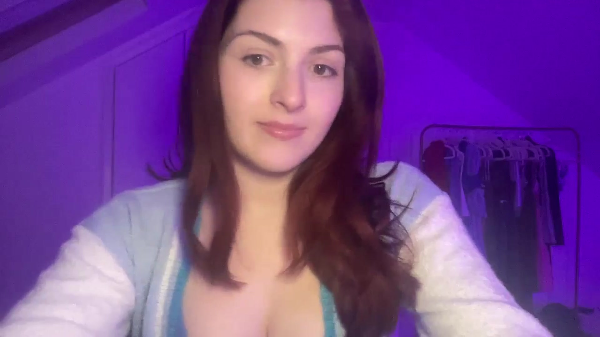 Gallery image thumbnail from AmyAugust's myfreecams stream on, 02/26/2025, 17:21 image 9 of 20