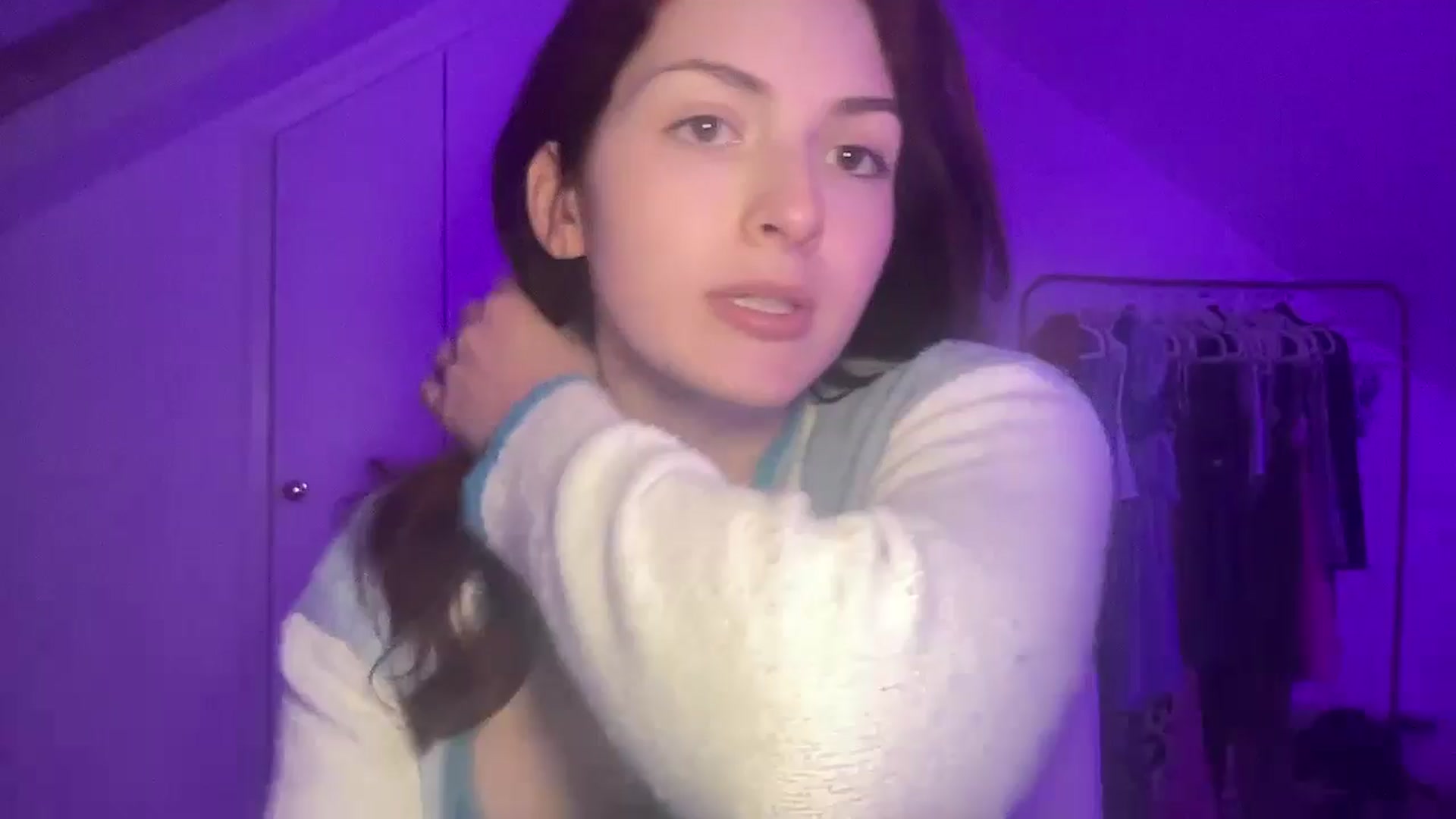 Gallery image thumbnail from AmyAugust's myfreecams stream on, 02/26/2025, 17:21 image 13 of 20