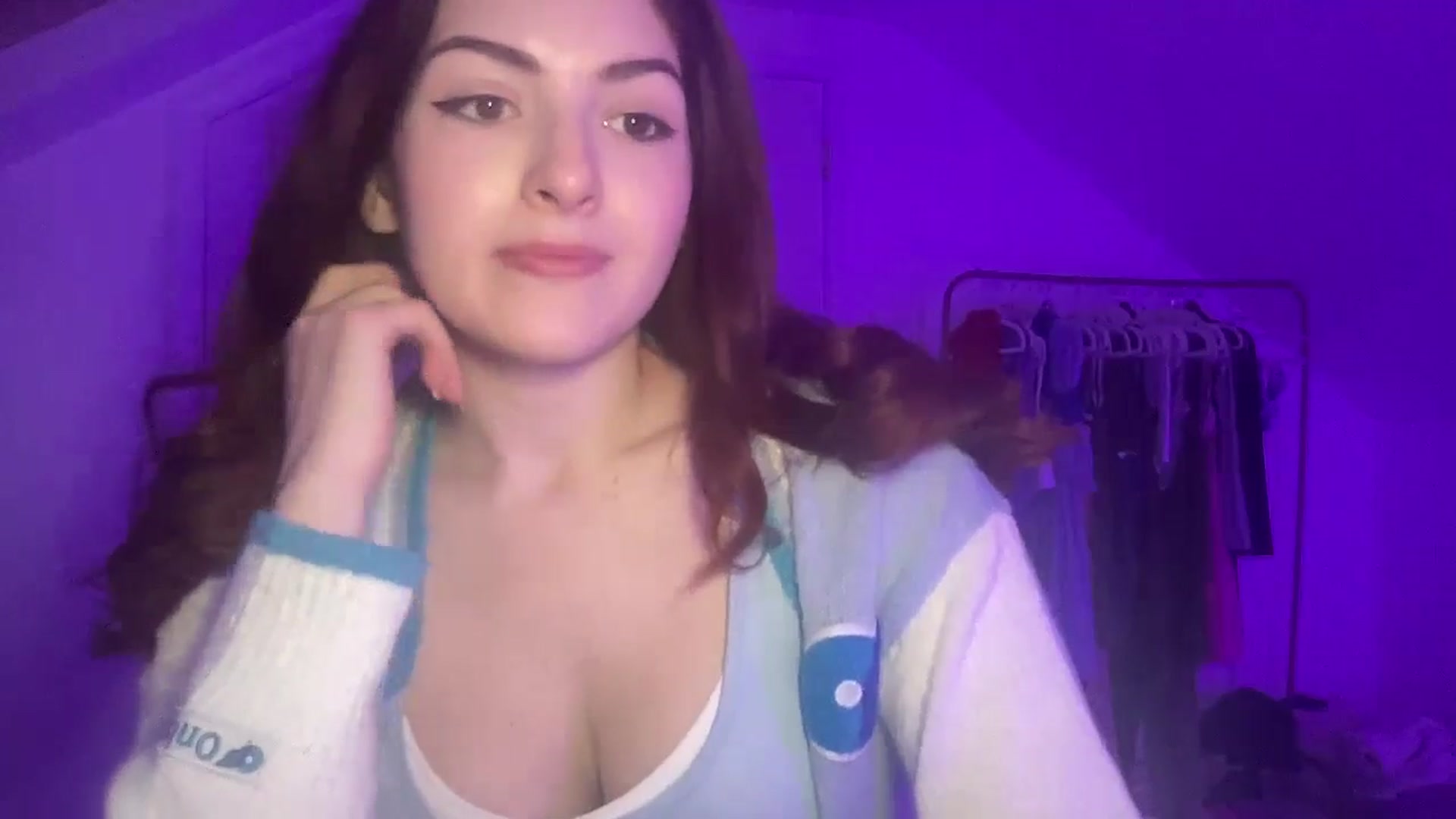 Gallery image thumbnail from AmyAugust's myfreecams stream on, 02/28/2025, 08:21 image 20 of 20