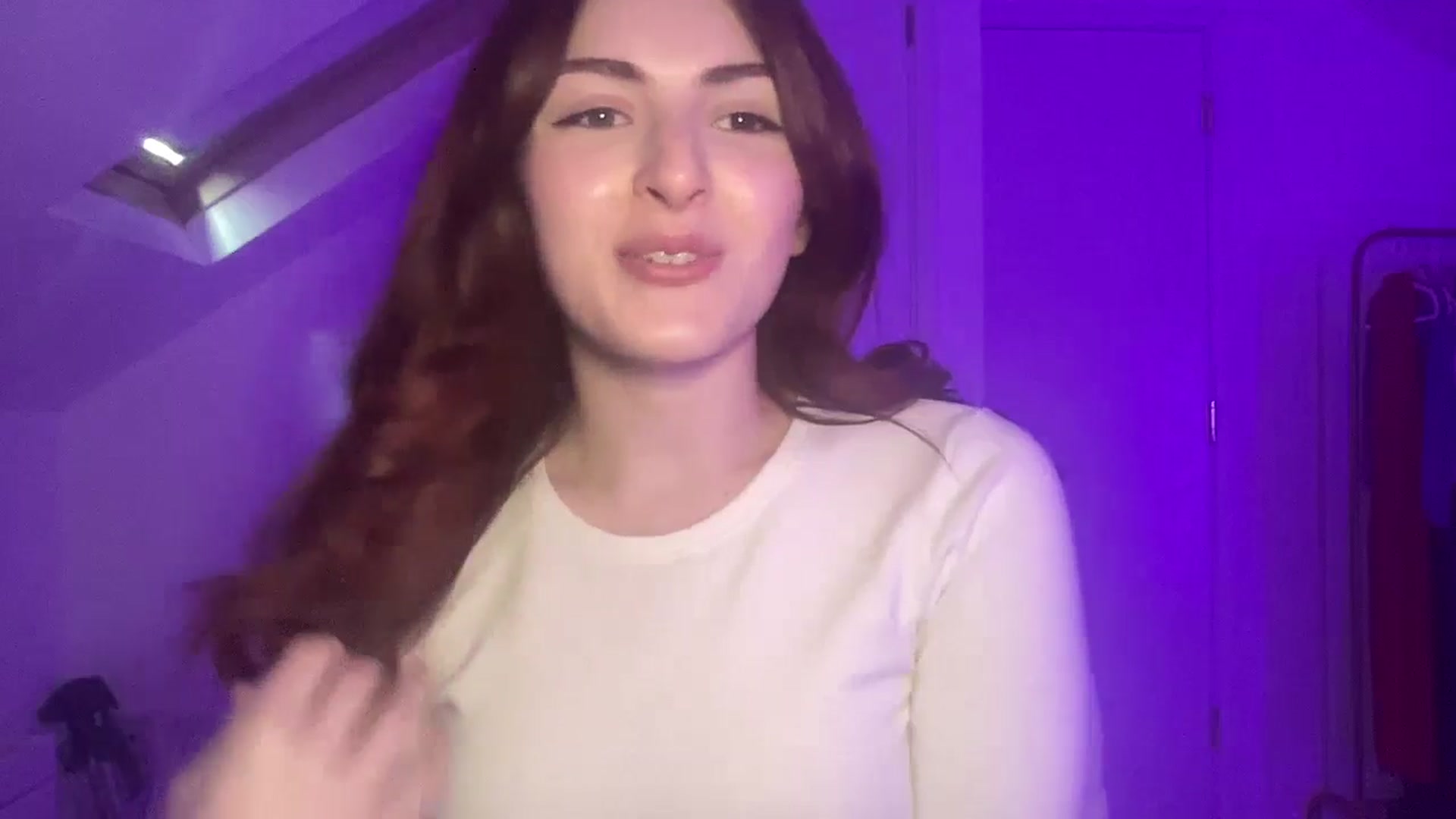 Gallery image thumbnail from AmyAugust's myfreecams stream on, 03/02/2025, 12:44 image 14 of 20