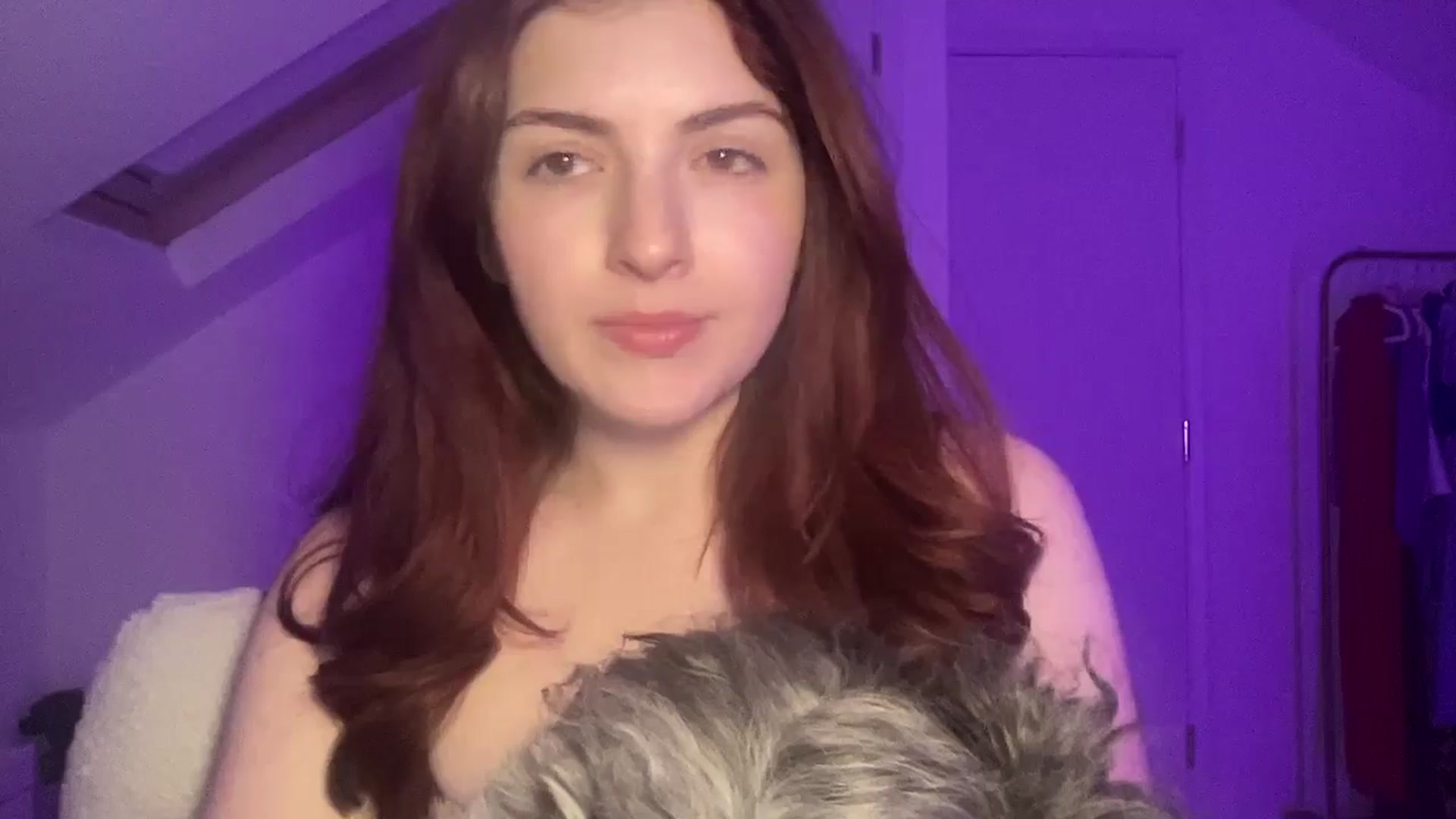 Gallery image thumbnail from AmyAugust's myfreecams stream on, 03/04/2025, 16:18 image 4 of 20