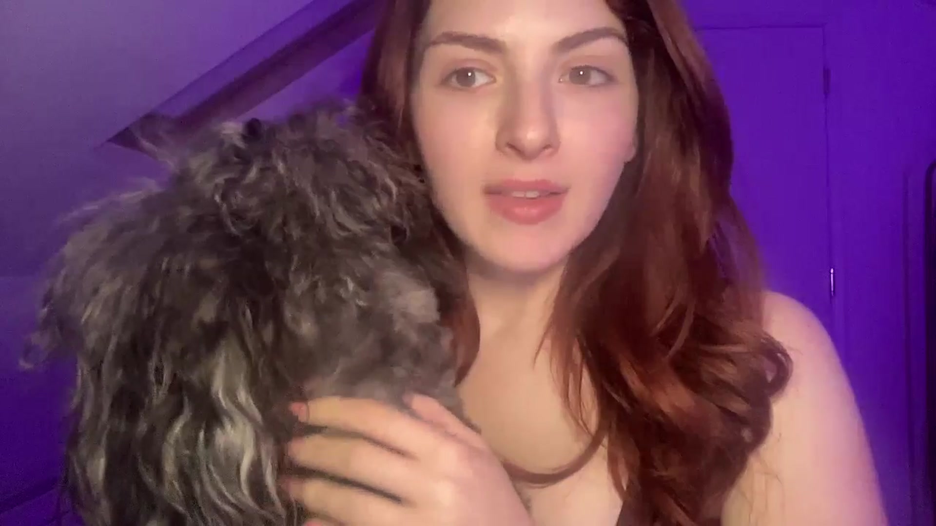 Gallery image thumbnail from AmyAugust's myfreecams stream on, 03/04/2025, 16:18 image 2 of 20