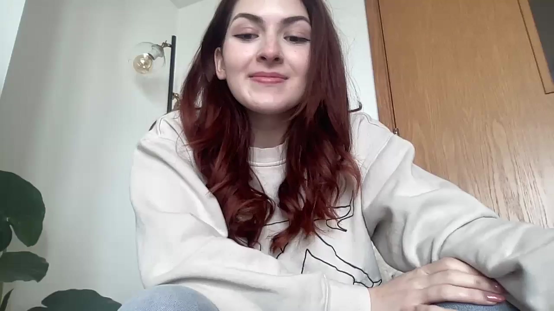 Gallery image thumbnail from AmyAugust's myfreecams stream on, 03/12/2025, 10:27 image 3 of 20