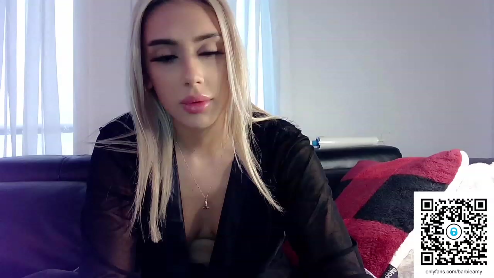 Gallery image thumbnail from AmyCakesXXX's myfreecams stream on, 11/16/2022, 21:20 image 12 of 20