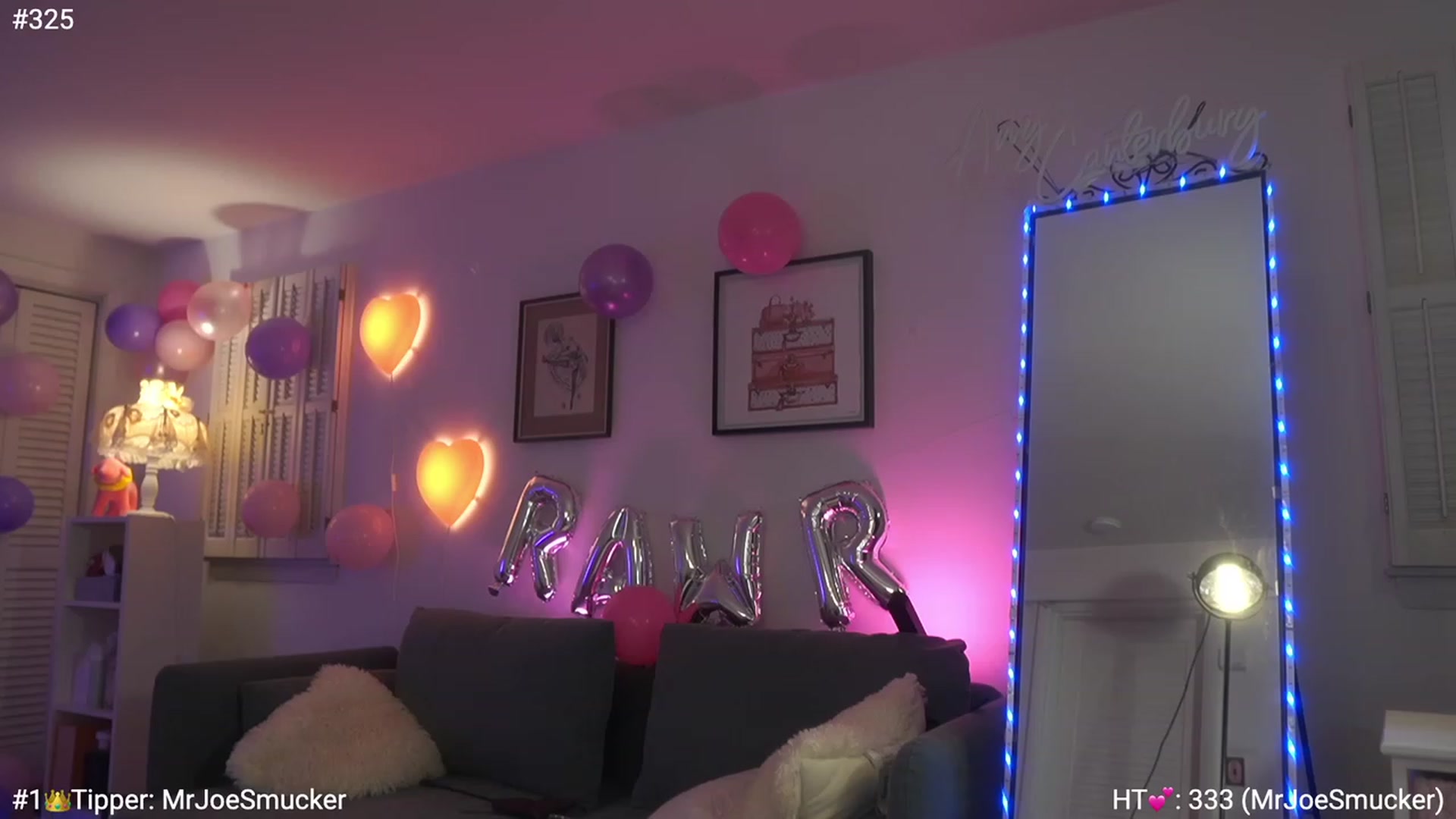 Gallery image thumbnail from AmyCanterbury's myfreecams stream on, 11/24/2022, 05:54 image 7 of 20