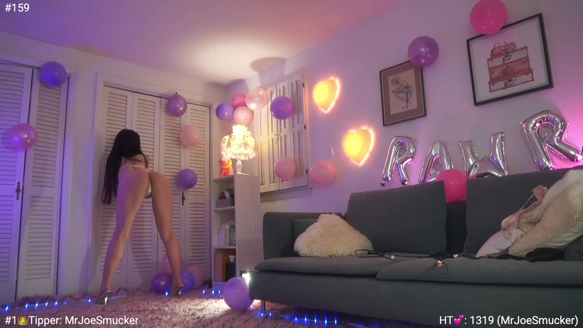 Gallery image thumbnail from AmyCanterbury's myfreecams stream on, 11/27/2022, 08:25 image 13 of 20