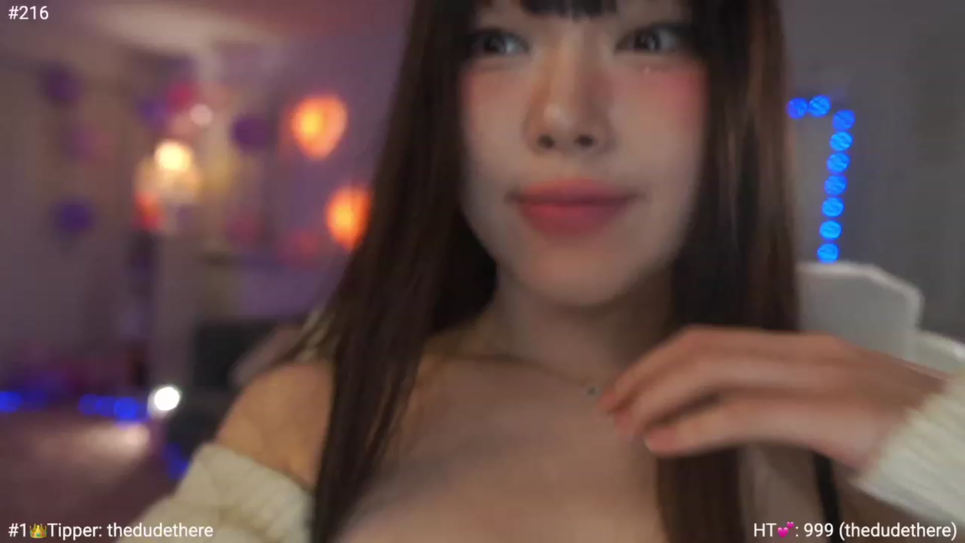 Gallery image thumbnail from AmyCanterbury's myfreecams stream on, 12/04/2022, 07:38 image 6 of 20