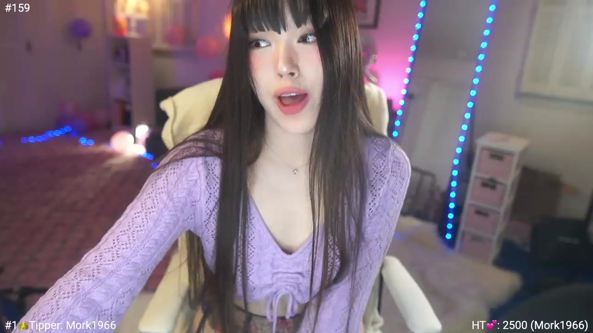 Gallery image thumbnail from AmyCanterbury's myfreecams stream on, 12/10/2022, 07:47 image 17 of 20