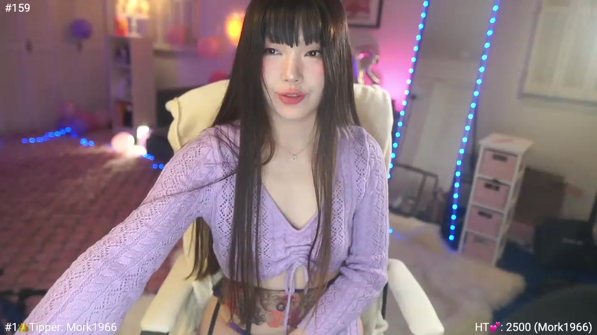Gallery image thumbnail from AmyCanterbury's myfreecams stream on, 12/10/2022, 07:47 image 18 of 20