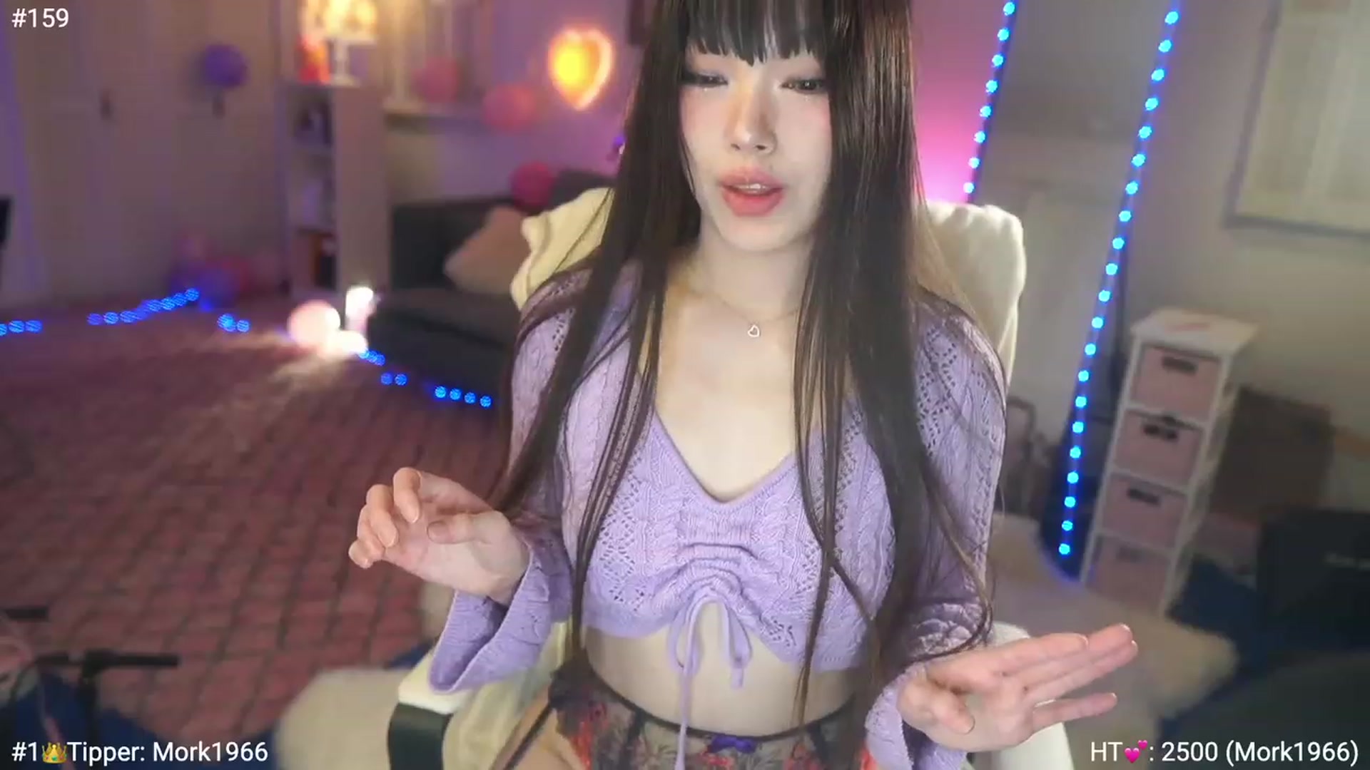 Gallery image thumbnail from AmyCanterbury's myfreecams stream on, 12/10/2022, 07:47 image 13 of 20