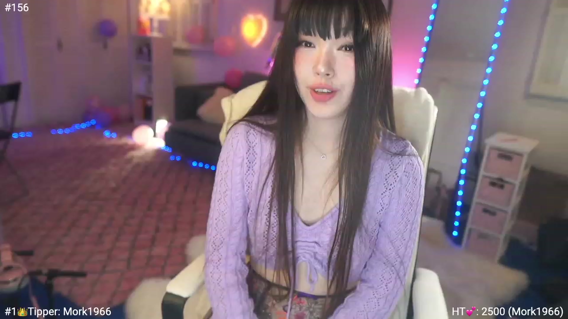 Gallery image thumbnail from AmyCanterbury's myfreecams stream on, 12/10/2022, 08:11 image 17 of 20