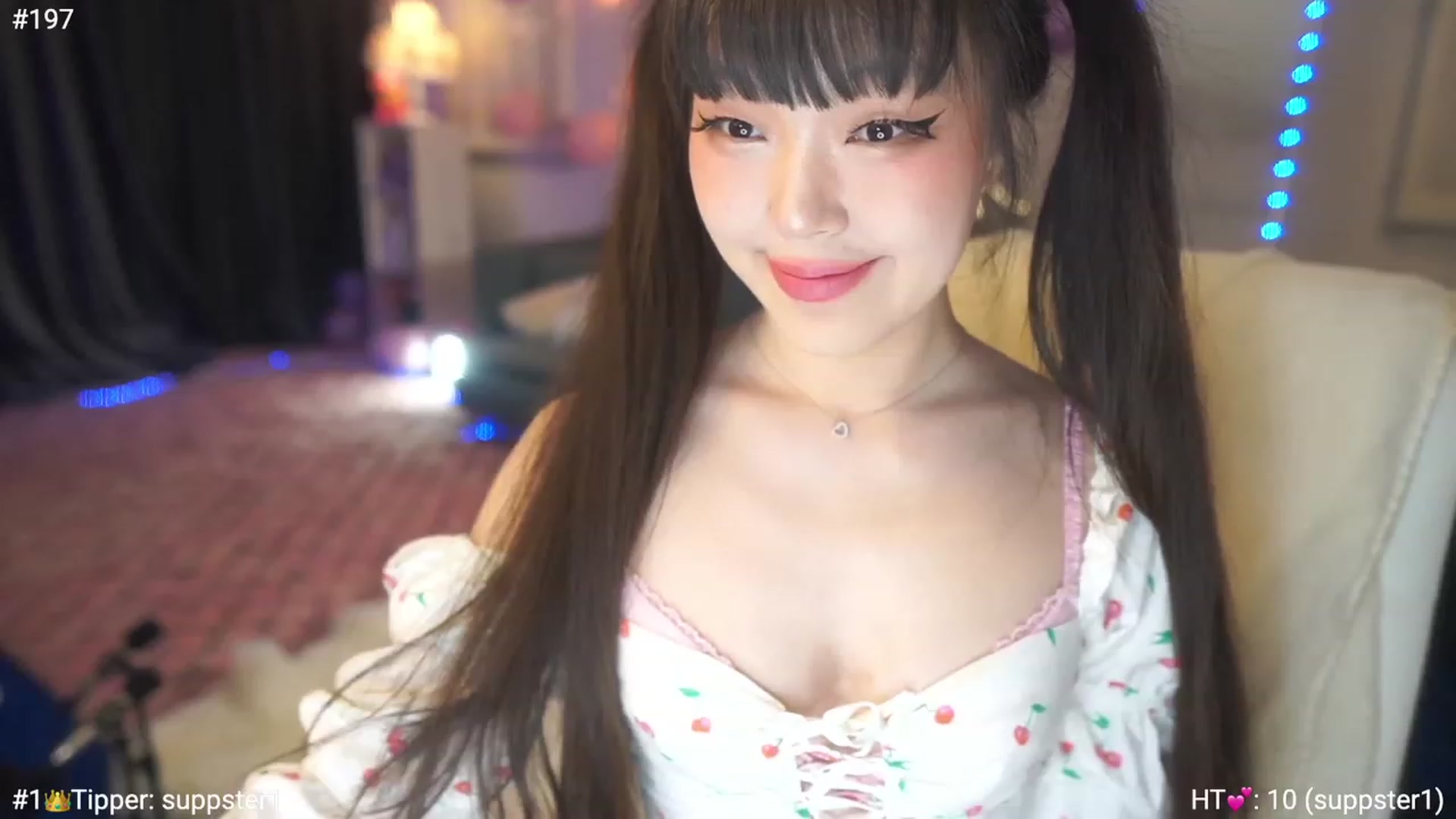 Gallery image thumbnail from AmyCanterbury's myfreecams stream on, 01/08/2023, 05:36 image 2 of 20