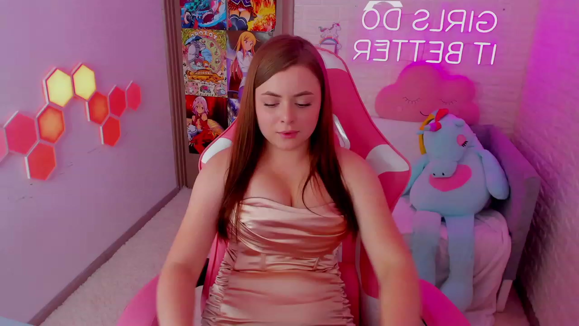 Gallery image thumbnail from AmyClaire's myfreecams stream on, 12/26/2023, 15:23 image 13 of 20