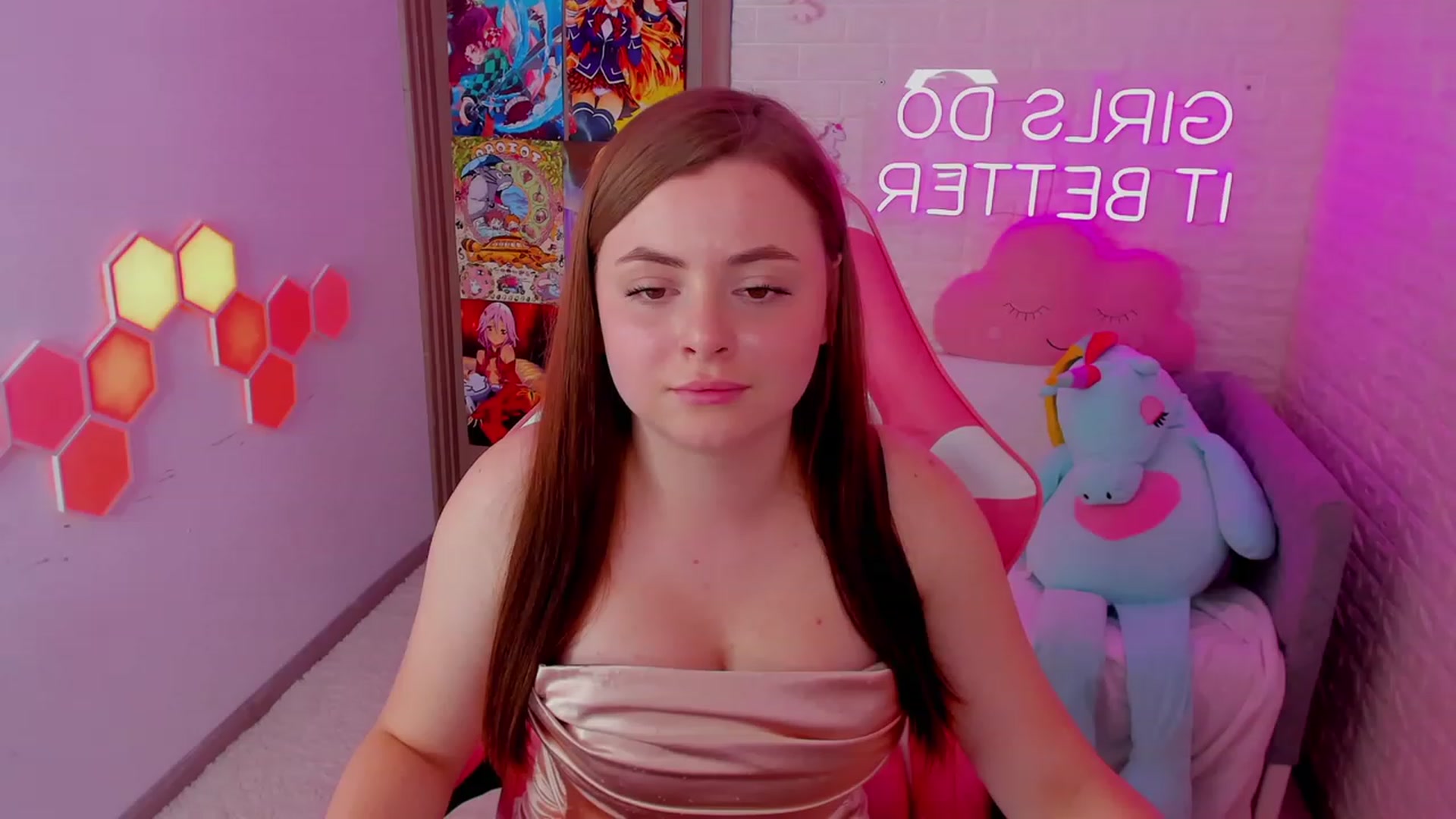 Gallery image thumbnail from AmyClaire's myfreecams stream on, 12/26/2023, 15:23 image 2 of 20