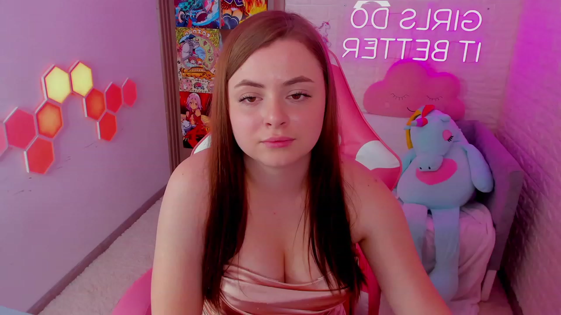 Gallery image thumbnail from AmyClaire's myfreecams stream on, 12/26/2023, 15:23 image 18 of 20