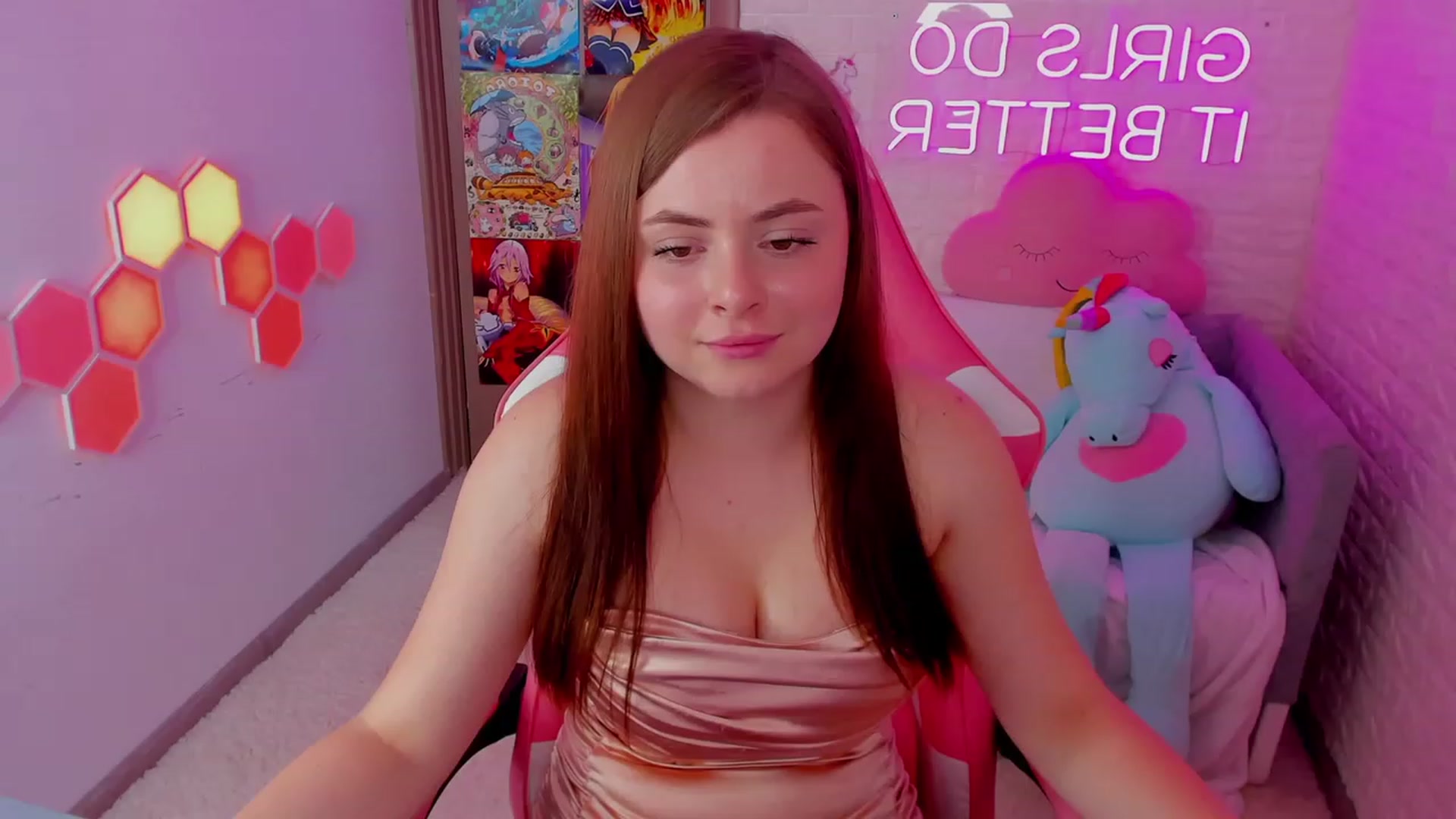 Gallery image thumbnail from AmyClaire's myfreecams stream on, 12/26/2023, 17:00 image 15 of 20