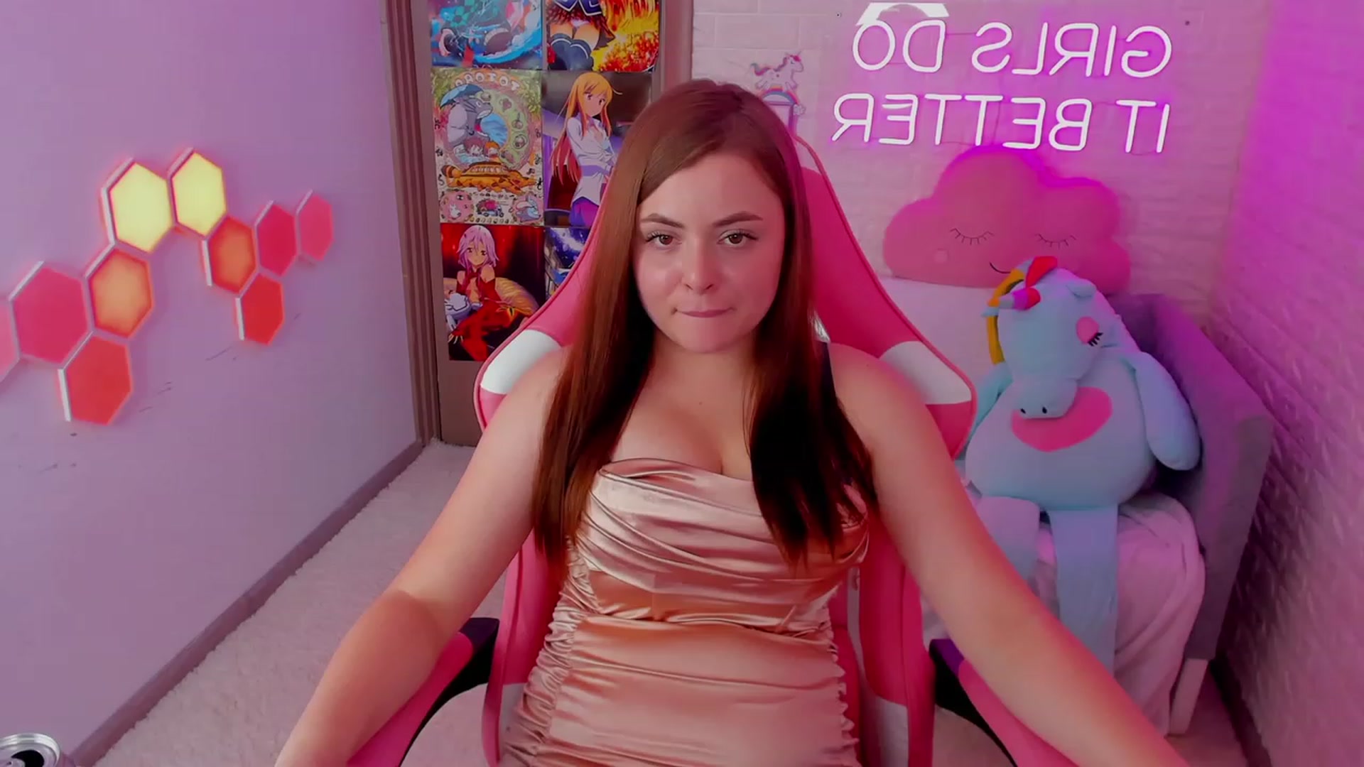 Gallery image thumbnail from AmyClaire's myfreecams stream on, 12/26/2023, 17:00 image 10 of 20