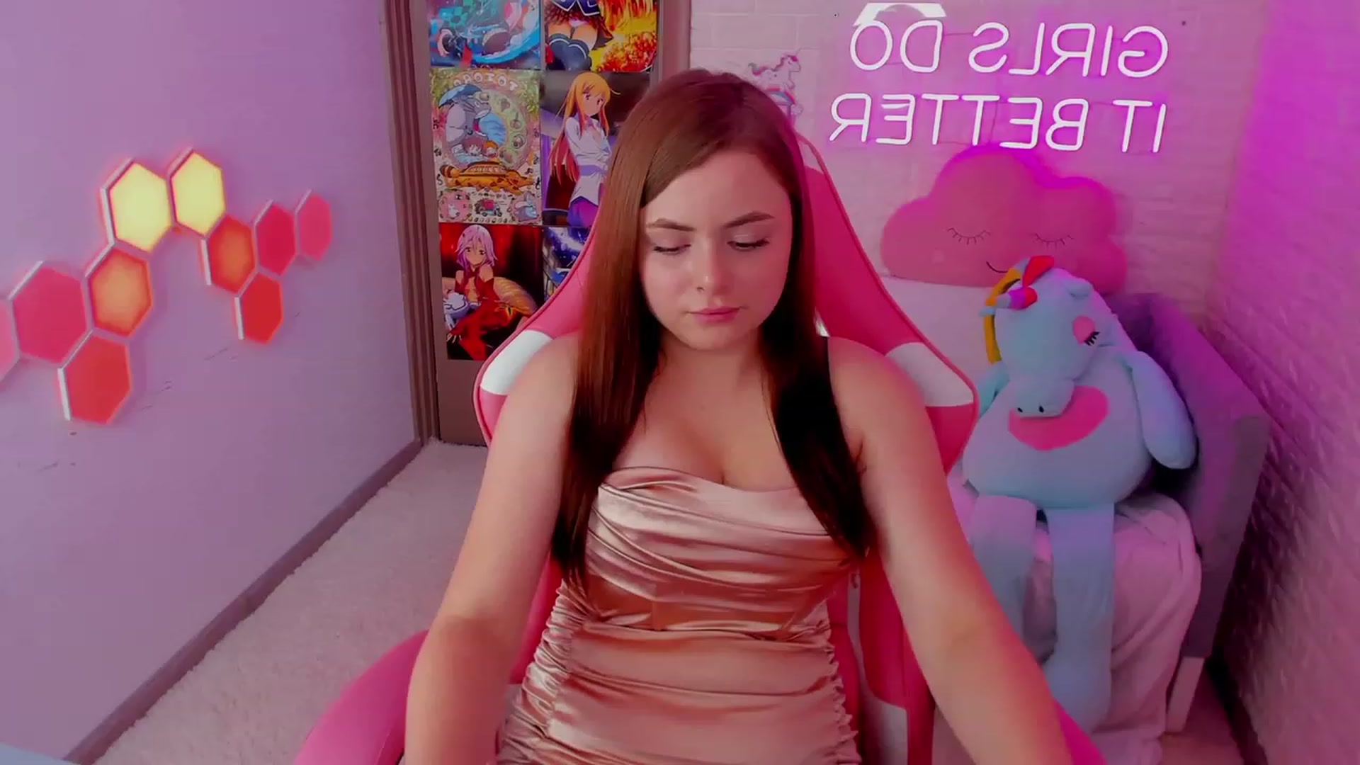 Gallery image thumbnail from AmyClaire's myfreecams stream on, 12/26/2023, 17:00 image 8 of 20