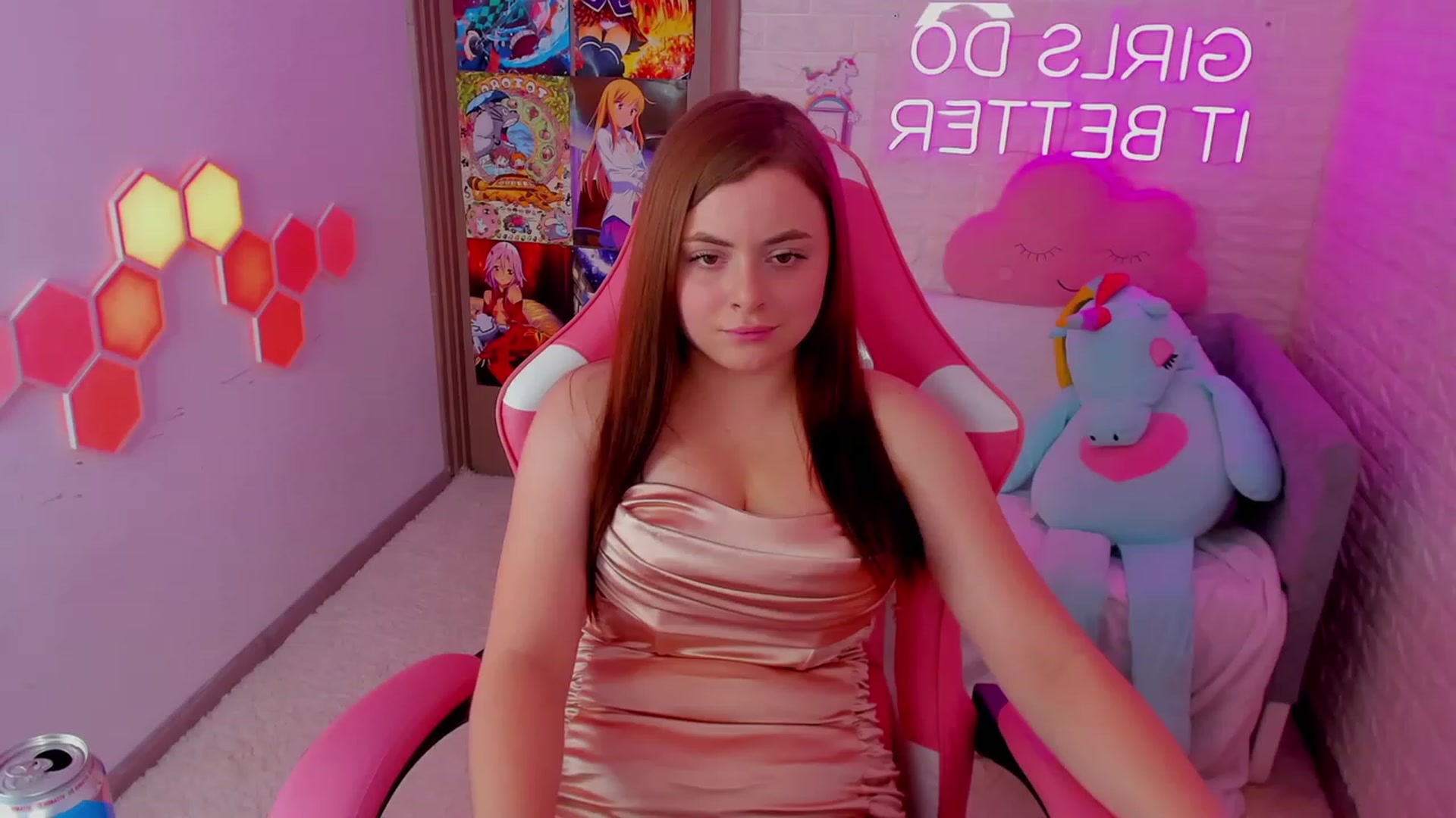 Gallery image thumbnail from AmyClaire's myfreecams stream on, 12/26/2023, 17:49 image 13 of 20