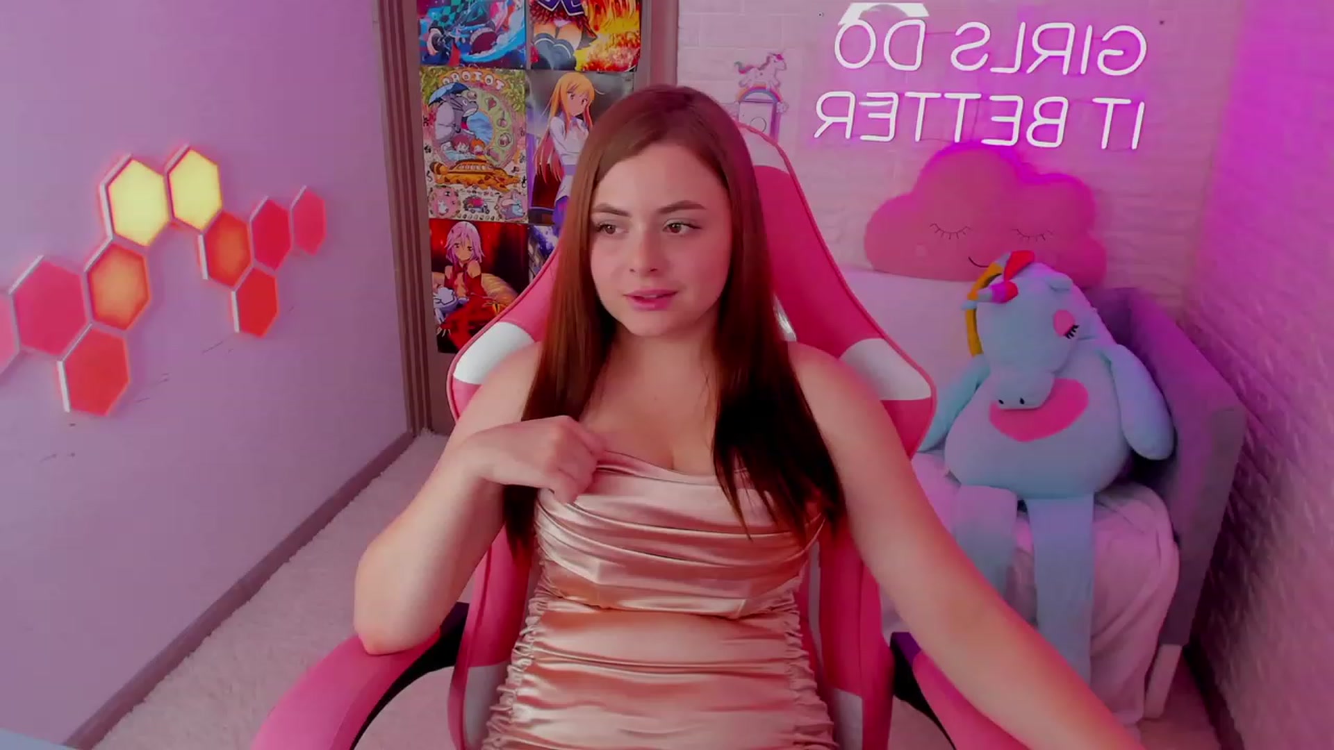 Gallery image thumbnail from AmyClaire's myfreecams stream on, 12/26/2023, 17:49 image 3 of 20