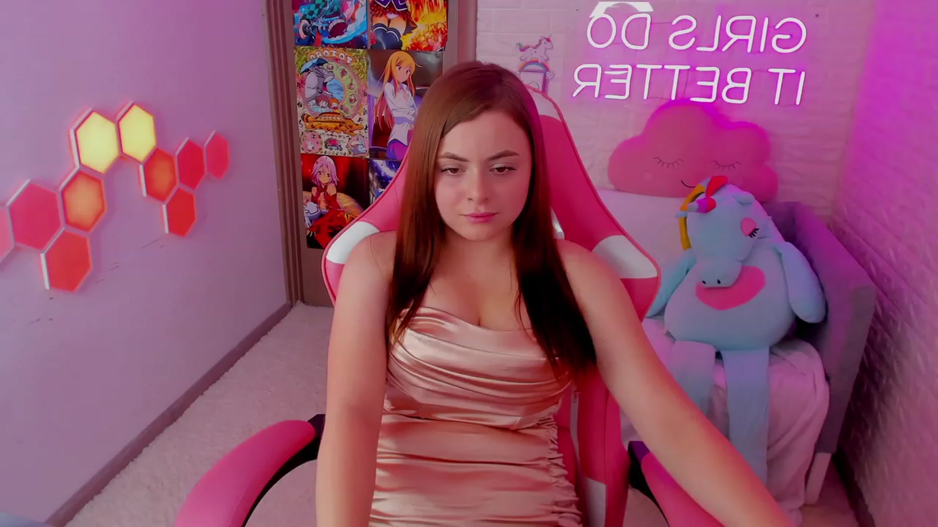 Gallery image thumbnail from AmyClaire's myfreecams stream on, 12/26/2023, 17:49 image 15 of 20
