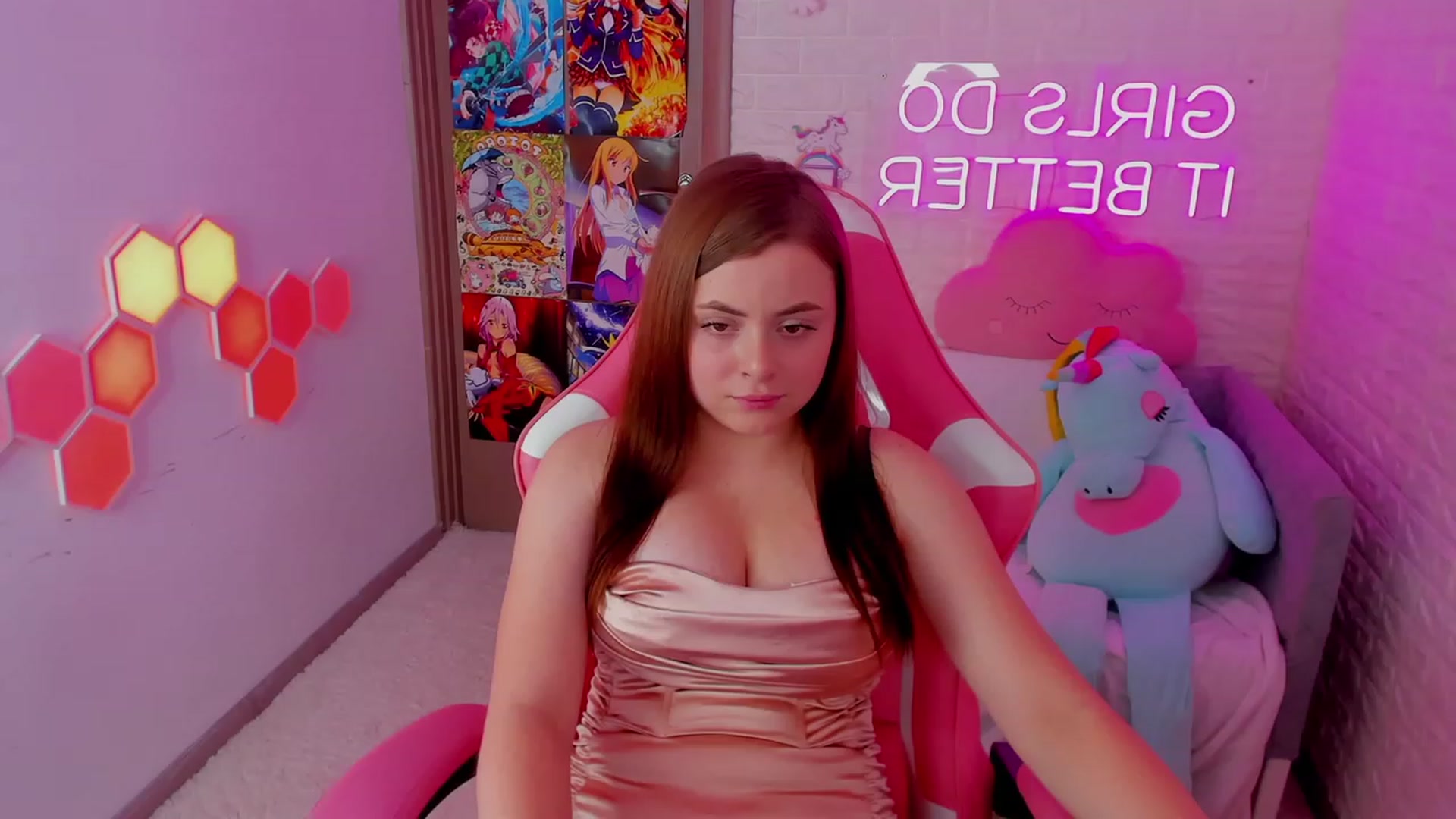 Gallery image thumbnail from AmyClaire's myfreecams stream on, 12/26/2023, 20:02 image 10 of 20