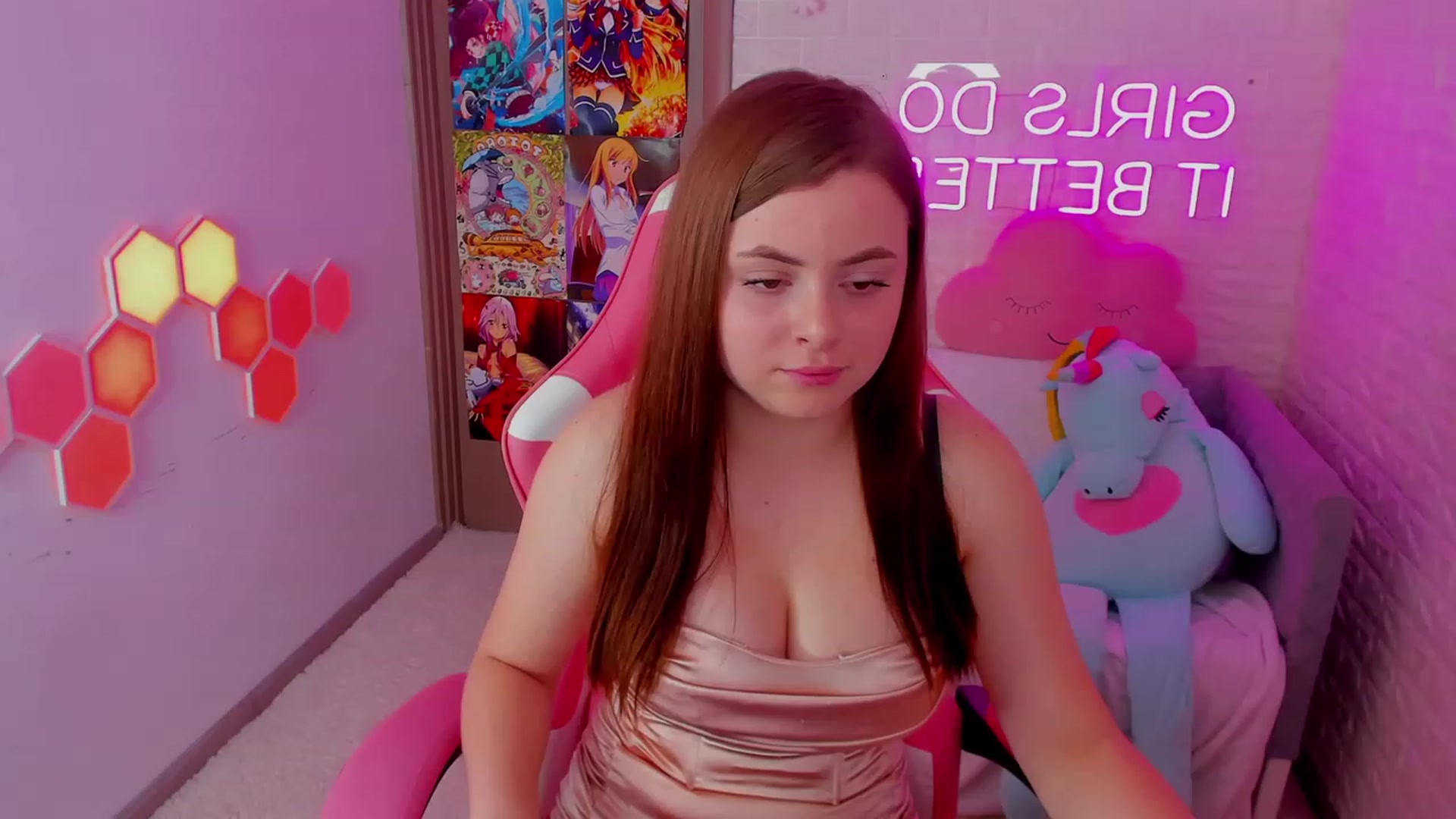 Gallery image thumbnail from AmyClaire's myfreecams stream on, 12/26/2023, 20:02 image 11 of 20