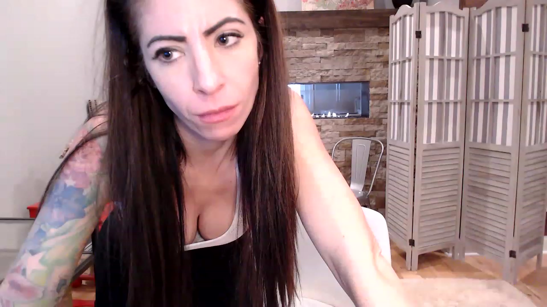 Gallery image thumbnail from AmyDay's myfreecams stream on, 12/02/2022, 18:50 image 15 of 20