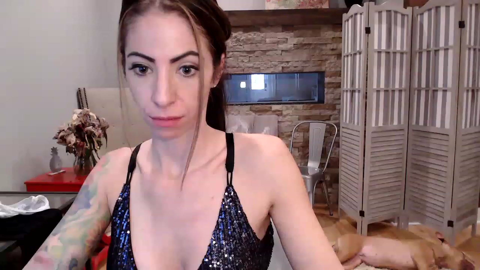 Gallery image thumbnail from AmyDay's myfreecams stream on, 12/02/2022, 18:50 image 20 of 20